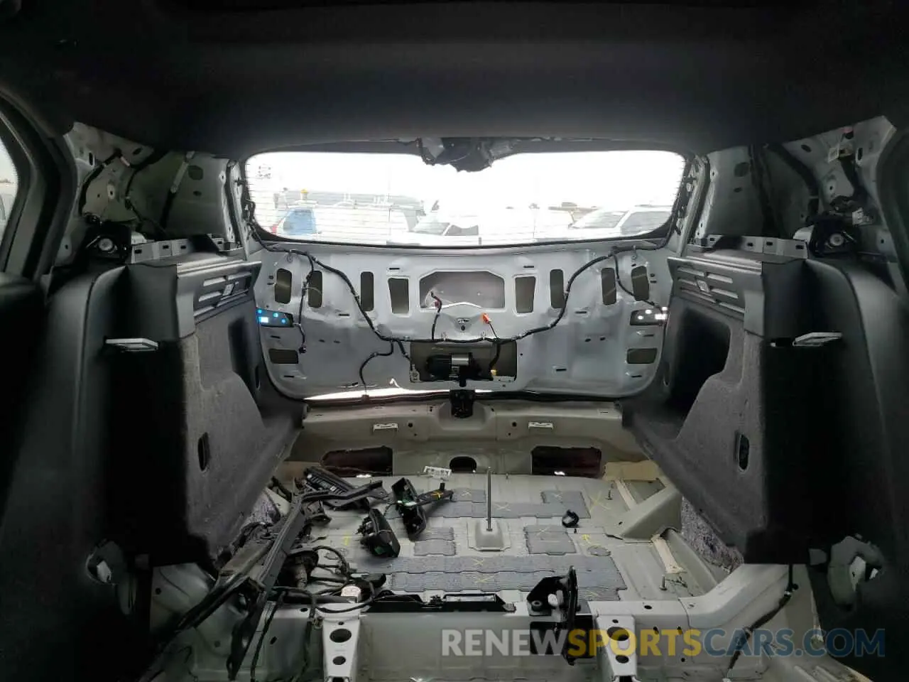 10 fotografías del automóvil dañado 1GYFZER47MF018866 CADILLAC XT4 2021