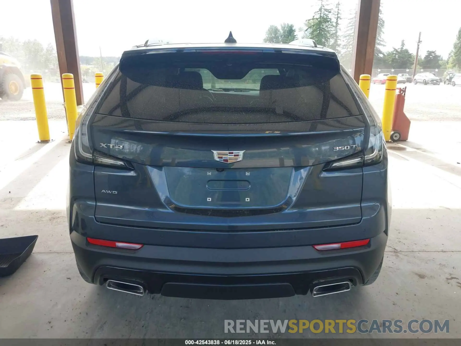 16 fotografías del automóvil dañado 1GYFZFR40MF032839 CADILLAC XT4 2021