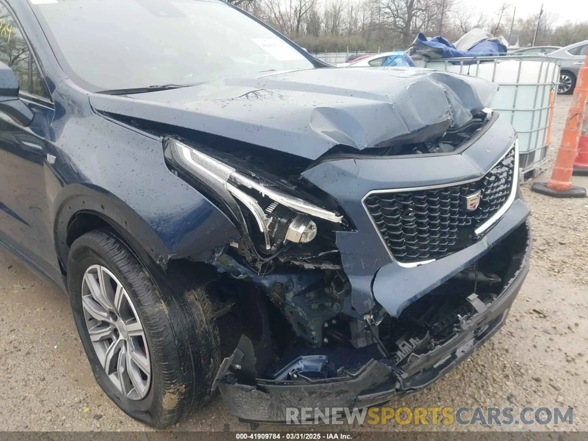 16 fotografías del automóvil dañado 1GYFZFR45MF053573 CADILLAC XT4 2021