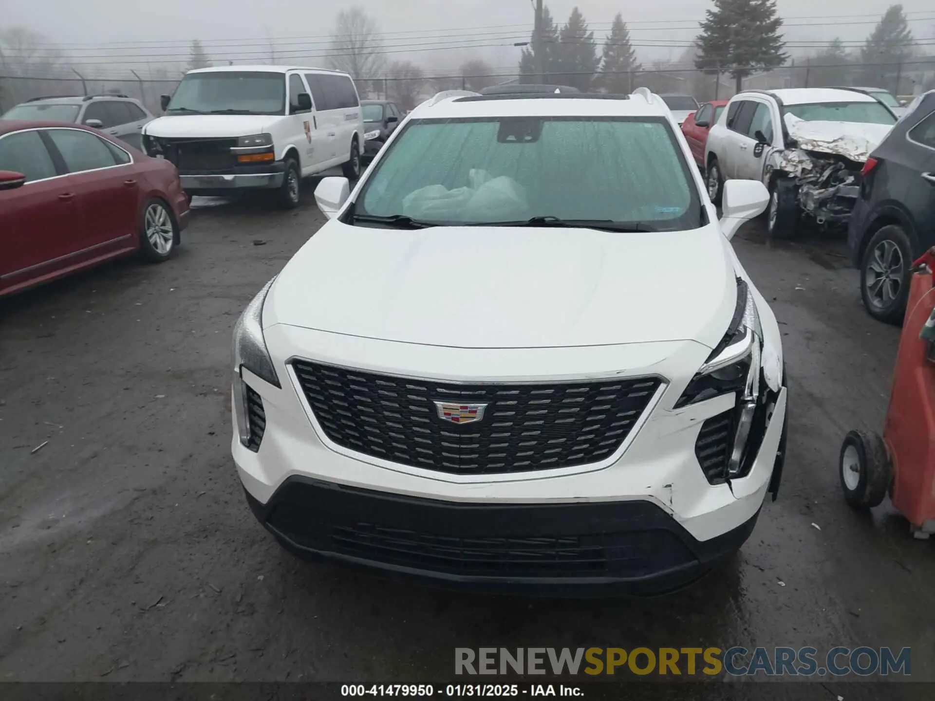12 fotografías del automóvil dañado 1GYAZAR45NF168088 CADILLAC XT4 2022