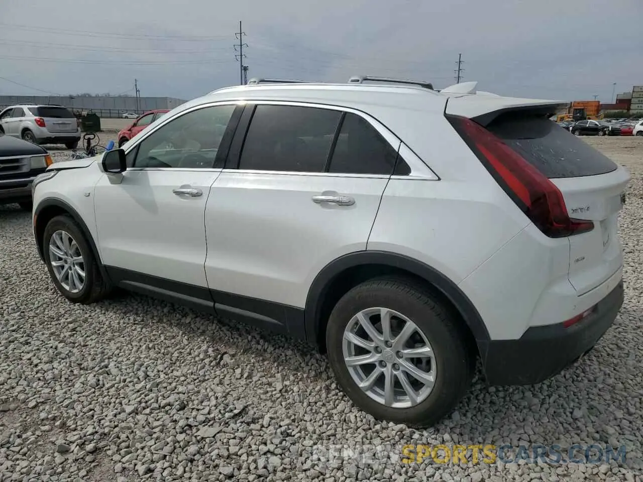 2 fotografías del automóvil dañado 1GYFZBR47NF114805 CADILLAC XT4 2022