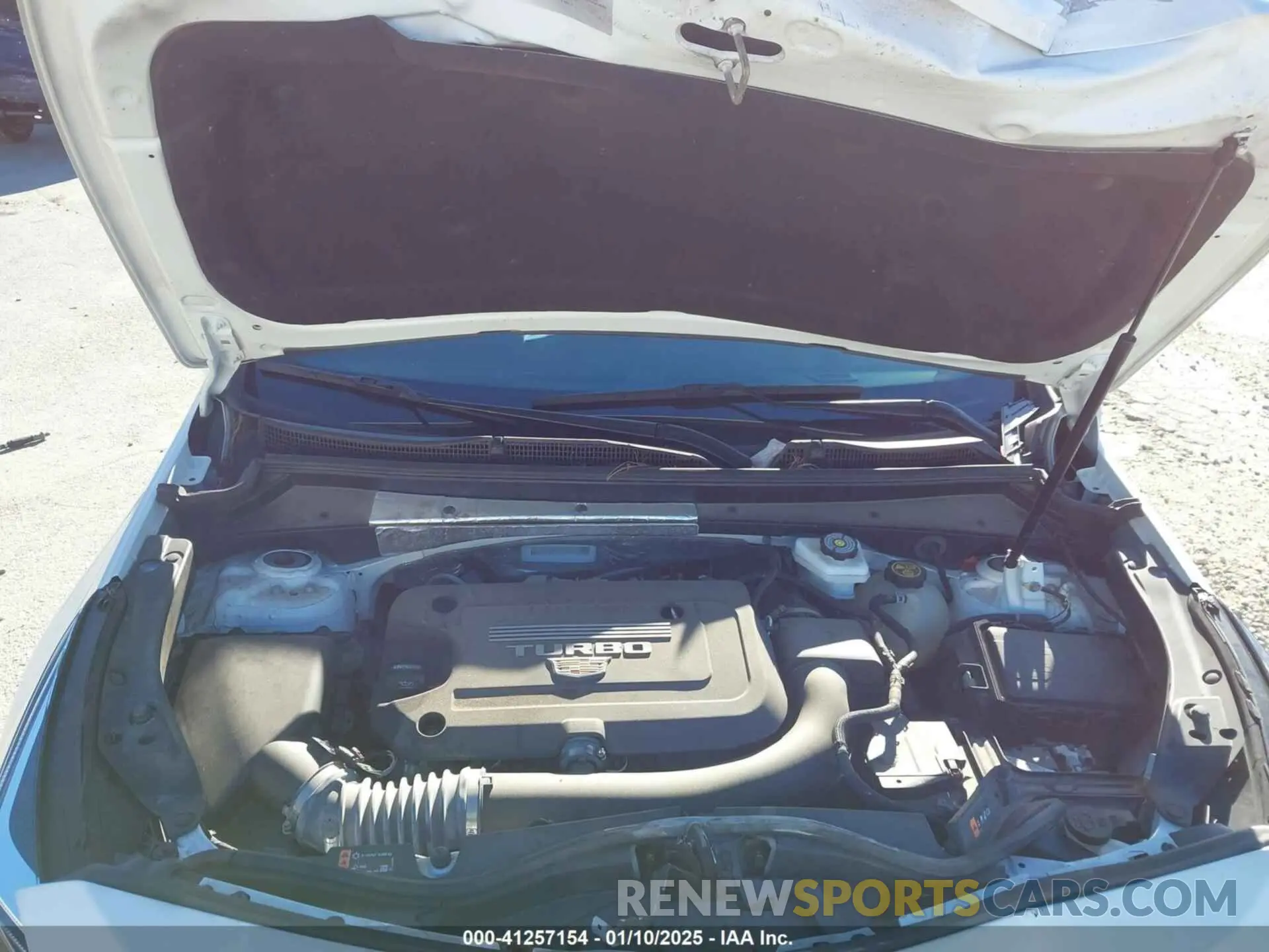10 fotografías del automóvil dañado 1GYFZDR41NF105299 CADILLAC XT4 2022