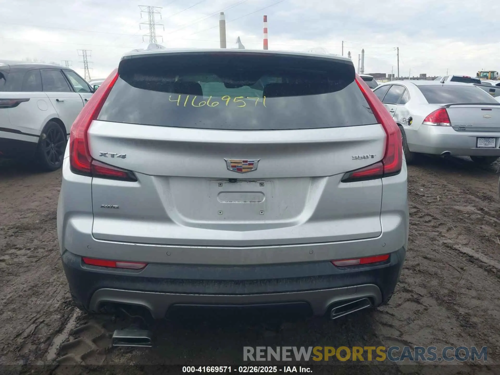 16 fotografías del automóvil dañado 1GYFZDR43NF152561 CADILLAC XT4 2022