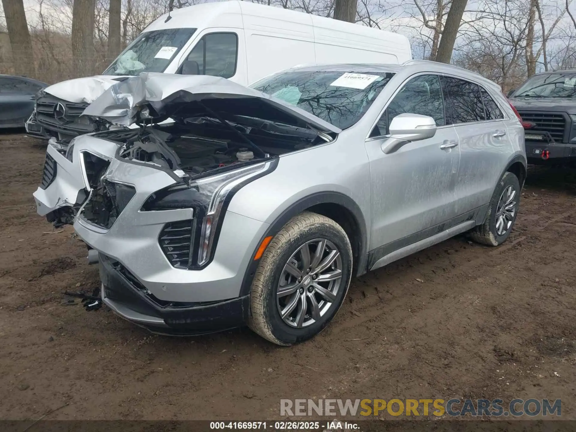 2 fotografías del automóvil dañado 1GYFZDR43NF152561 CADILLAC XT4 2022