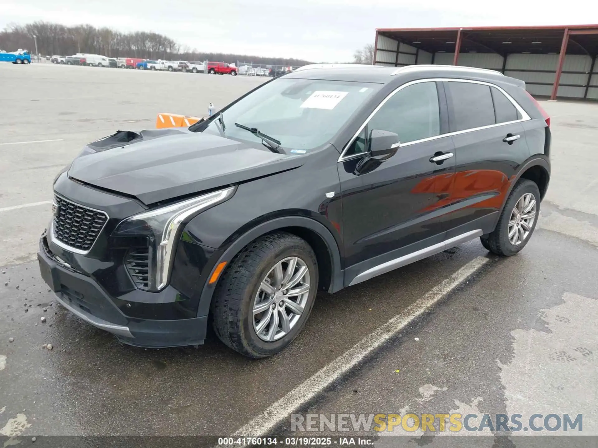 2 fotografías del automóvil dañado 1GYFZDR46NF100082 CADILLAC XT4 2022