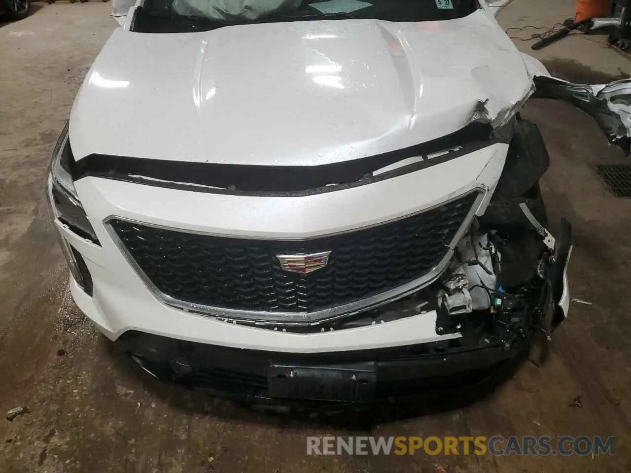 12 fotografías del automóvil dañado 1GYFZFR44NF148076 CADILLAC XT4 2022