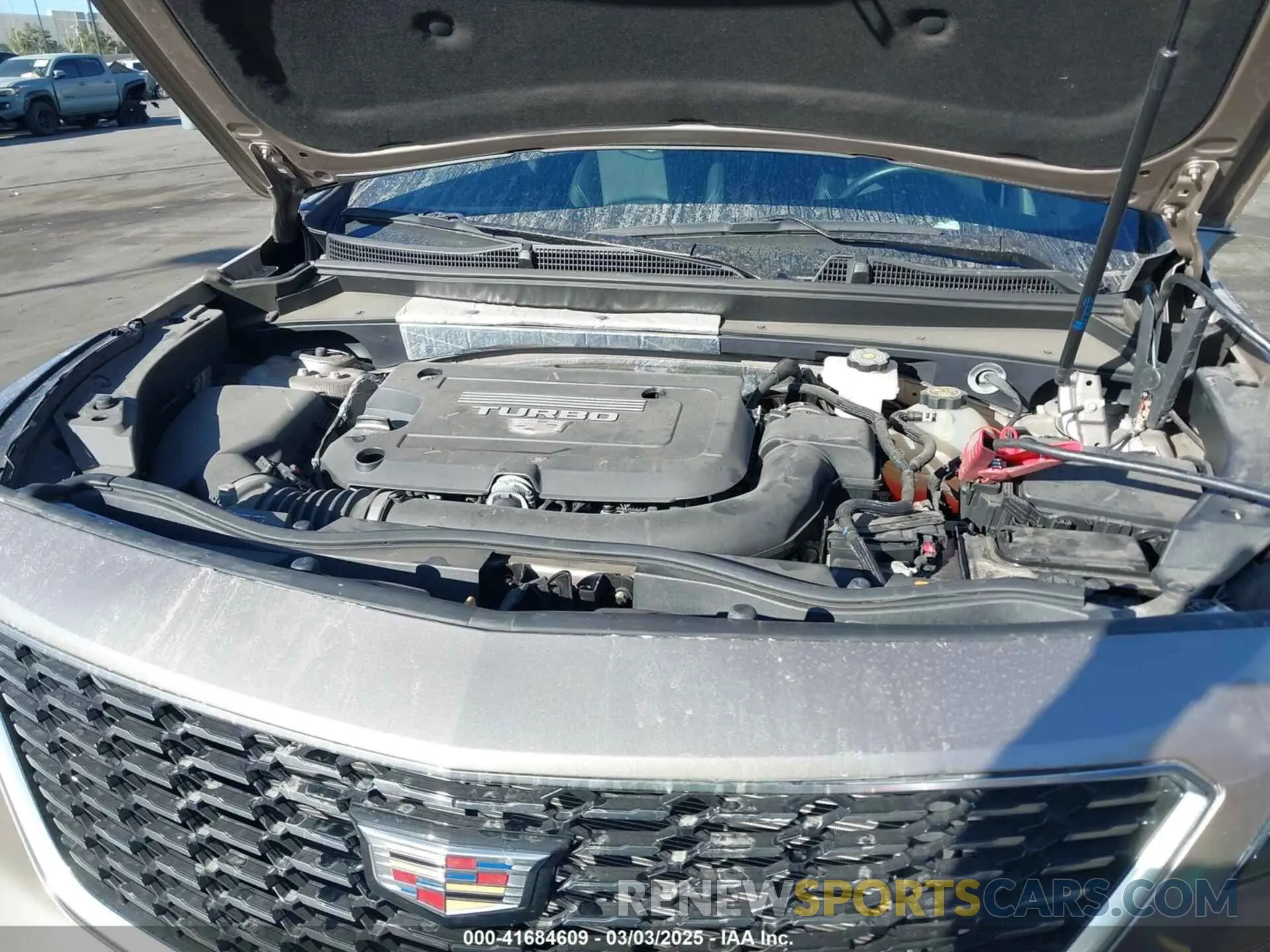 10 fotografías del automóvil dañado 1GYAZAR40PF135132 CADILLAC XT4 2023