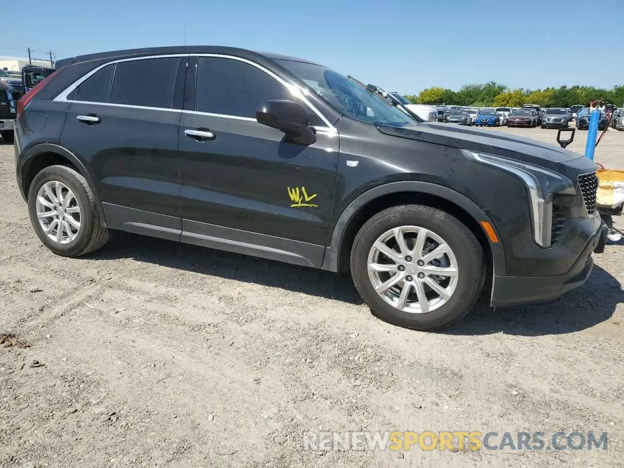 4 fotografías del automóvil dañado 1GYAZAR46PF178003 CADILLAC XT4 2023