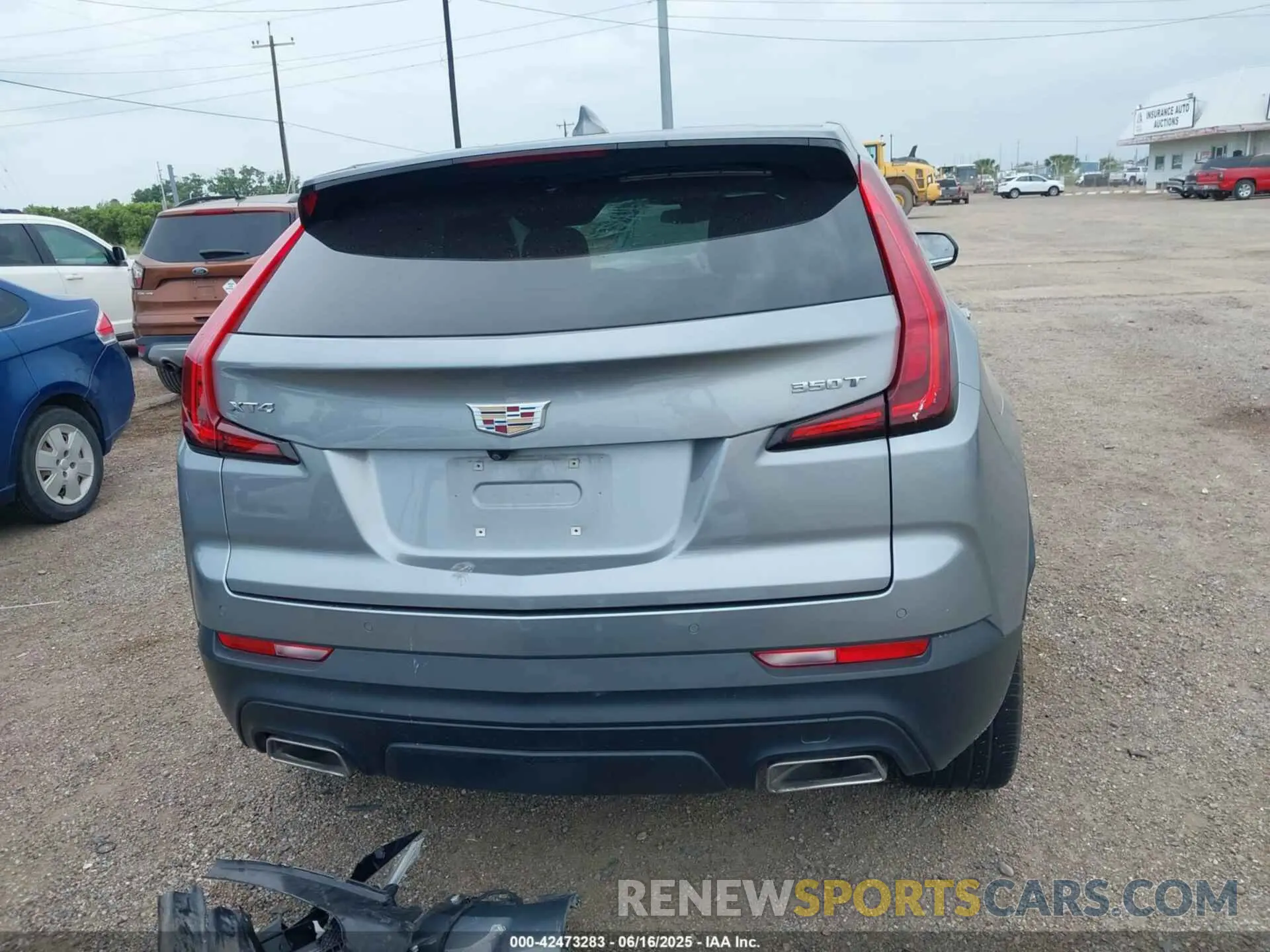 16 fotografías del automóvil dañado 1GYAZAR47PF134530 CADILLAC XT4 2023