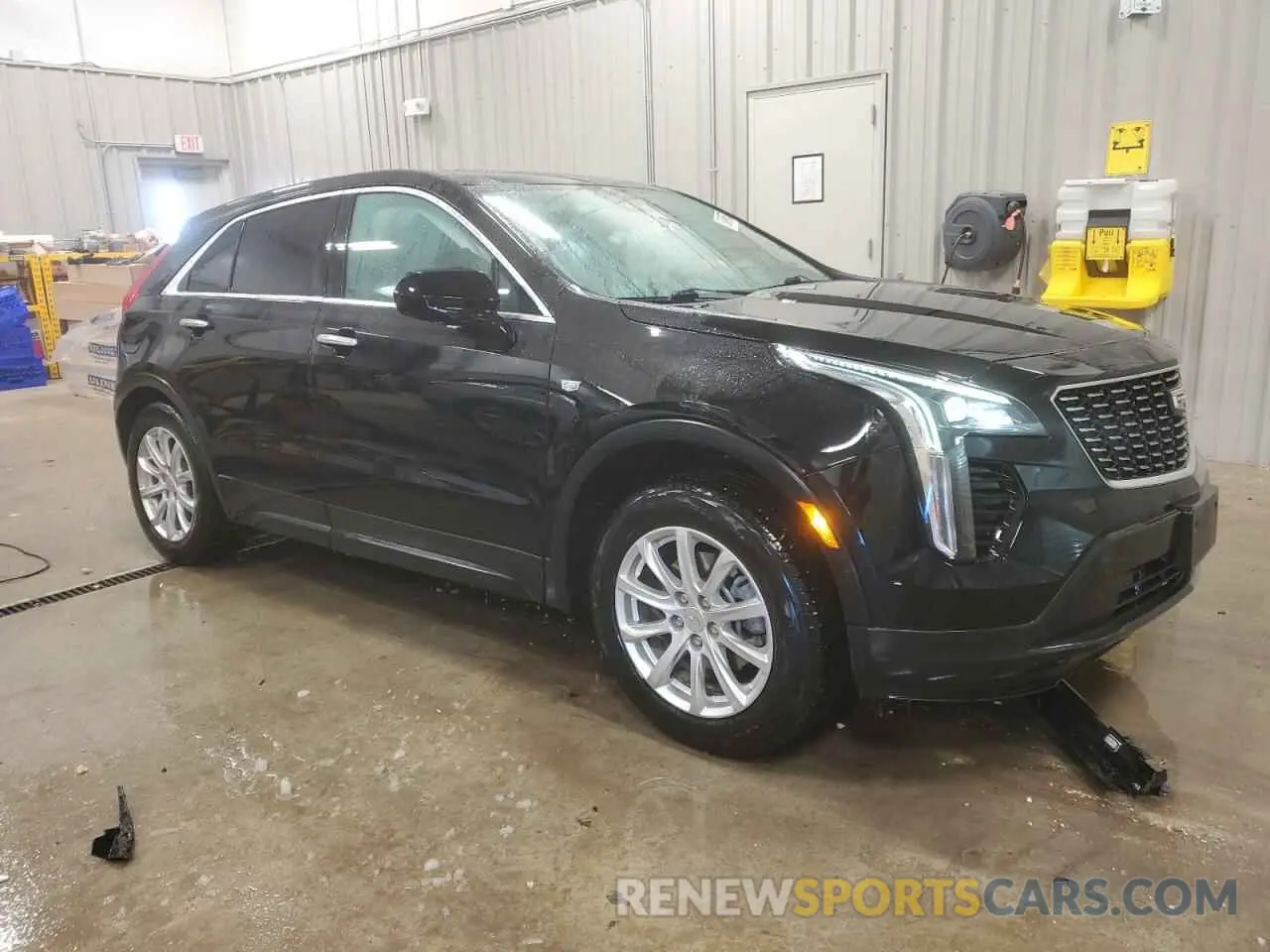 4 fotografías del automóvil dañado 1GYFZBR43PF155998 CADILLAC XT4 2023