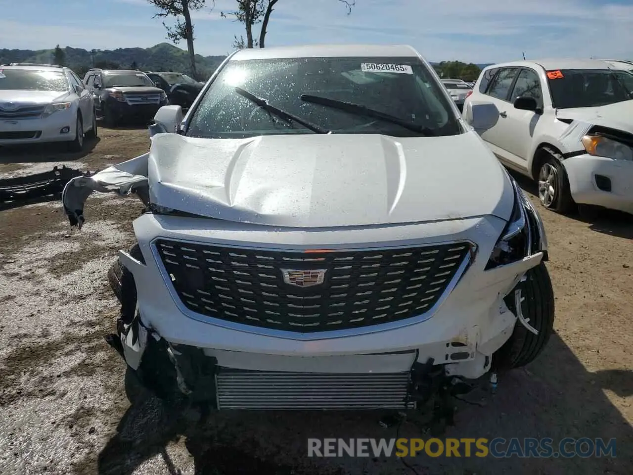 5 fotografías del automóvil dañado 1GYFZBR44PF101576 CADILLAC XT4 2023