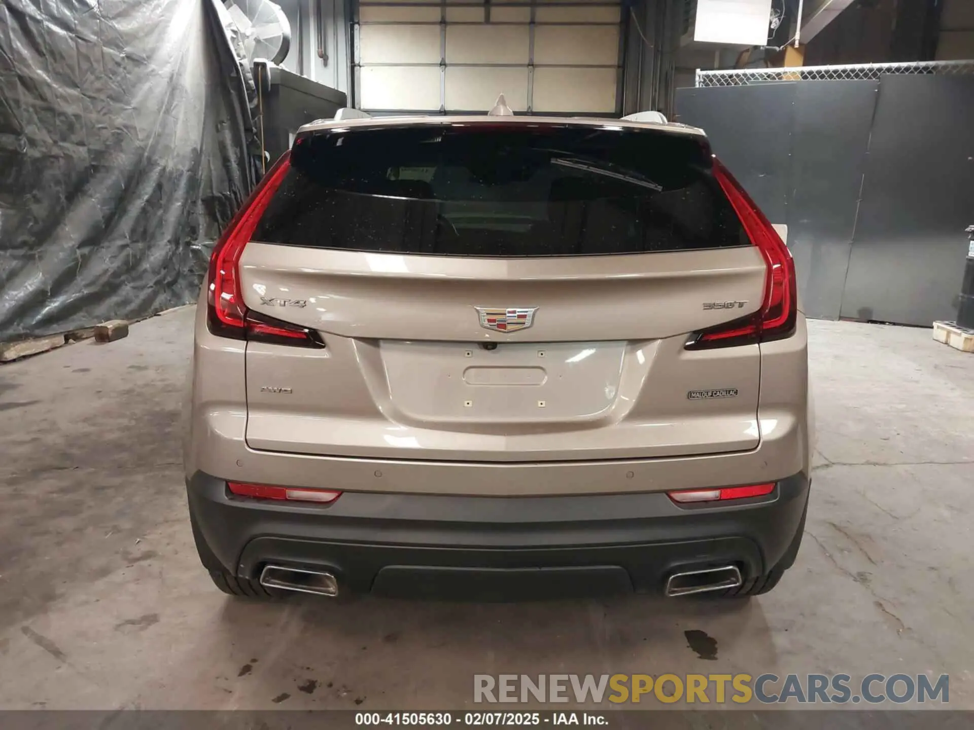 16 fotografías del automóvil dañado 1GYFZBR48PF174059 CADILLAC XT4 2023