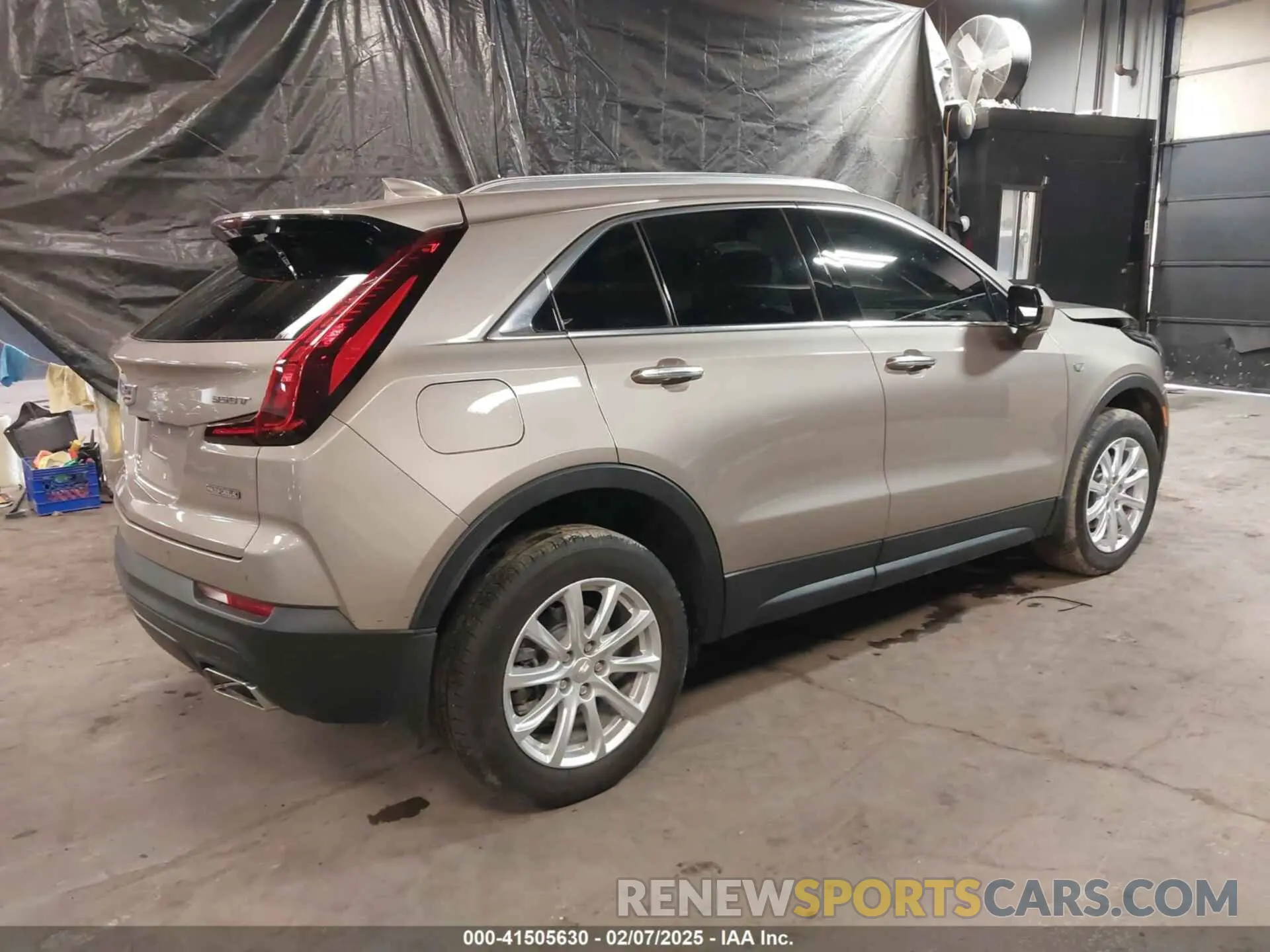 4 fotografías del automóvil dañado 1GYFZBR48PF174059 CADILLAC XT4 2023