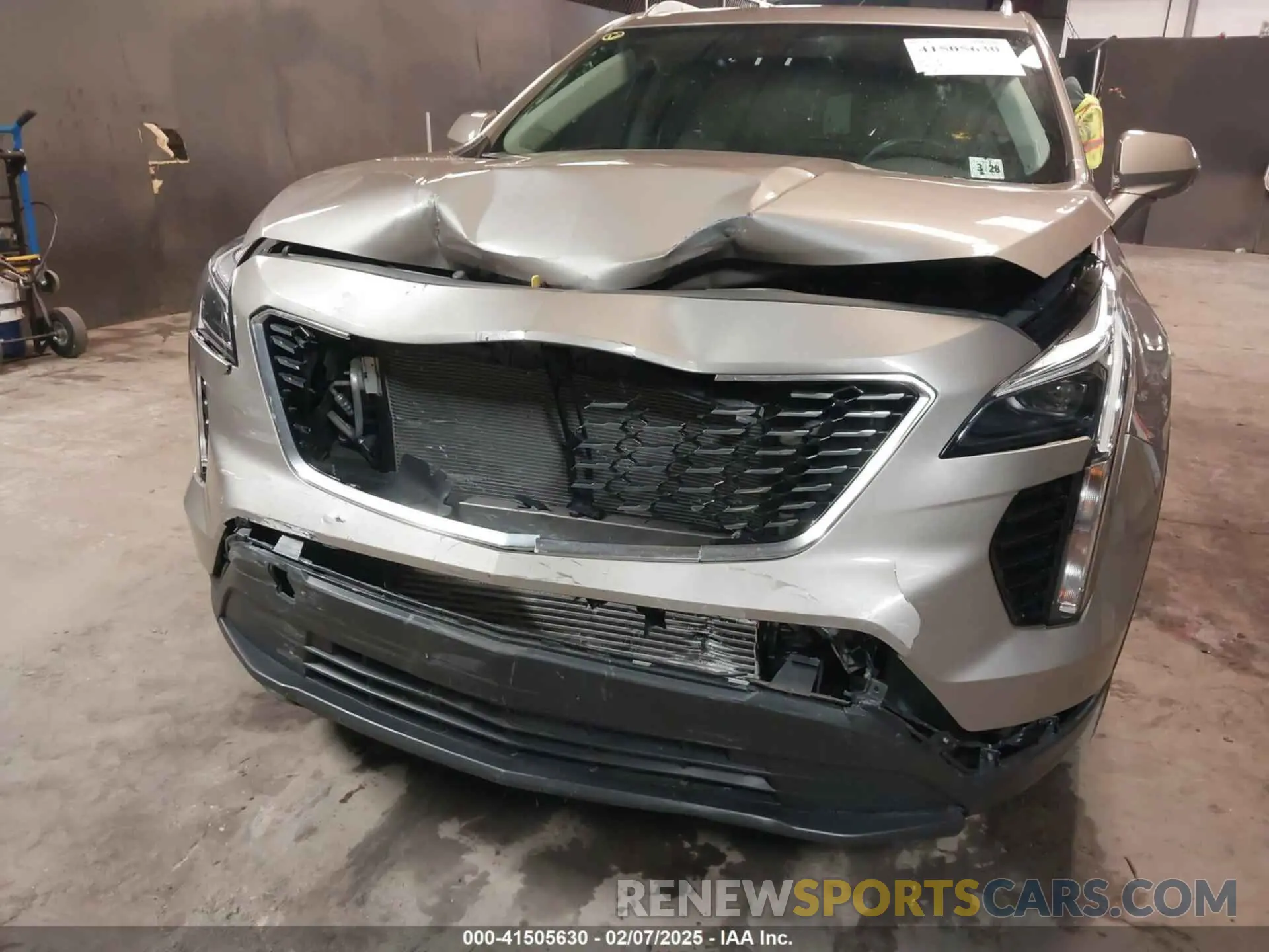 6 fotografías del automóvil dañado 1GYFZBR48PF174059 CADILLAC XT4 2023