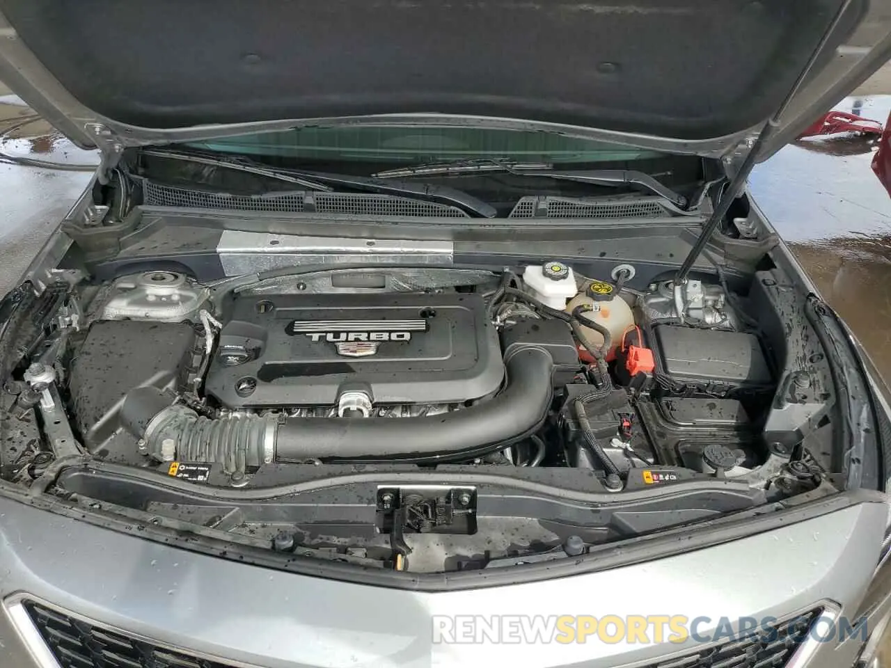 12 fotografías del automóvil dañado 1GYFZCR44PF135037 CADILLAC XT4 2023