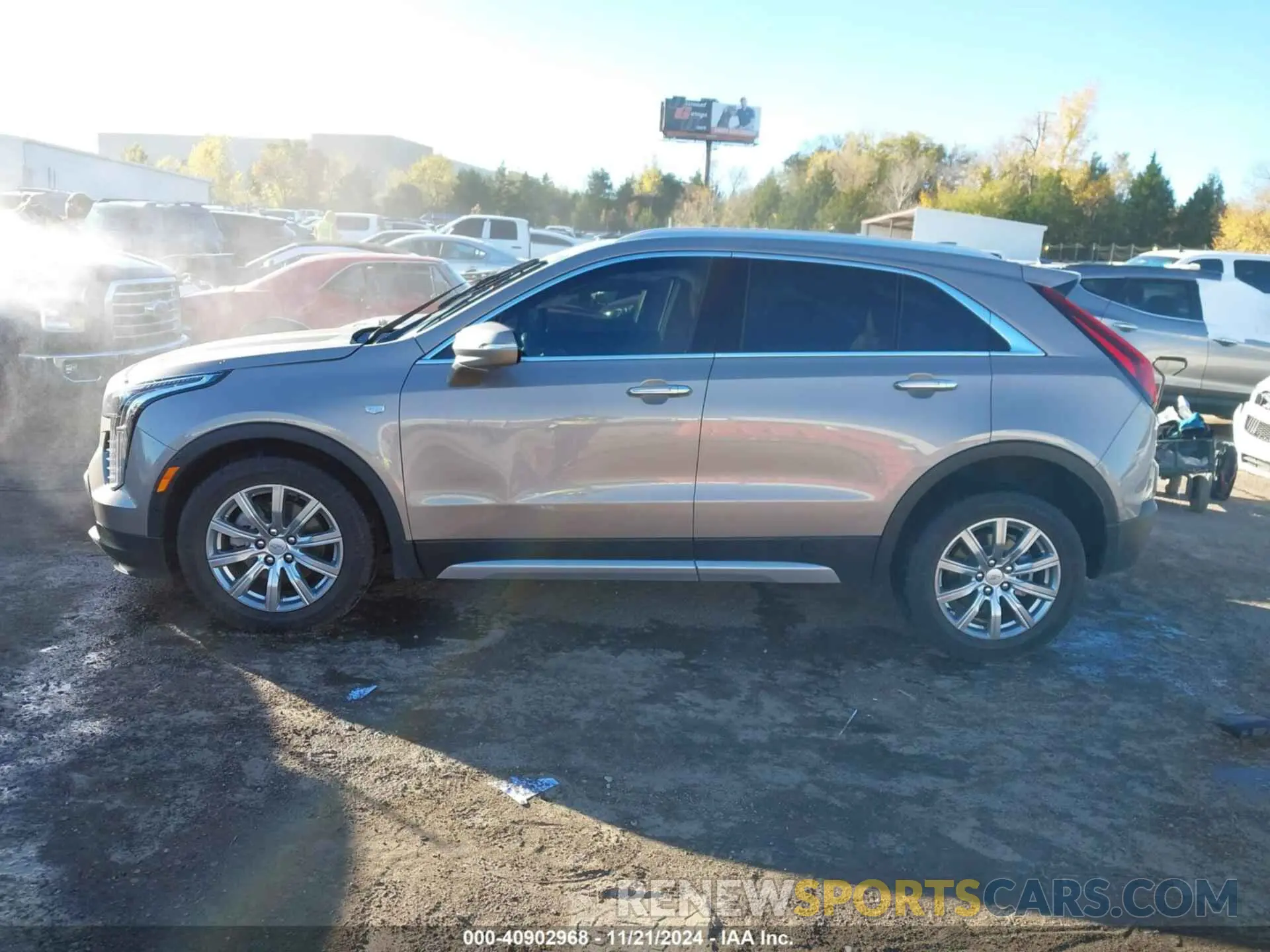 13 fotografías del automóvil dañado 1GYFZCR46PF191870 CADILLAC XT4 2023