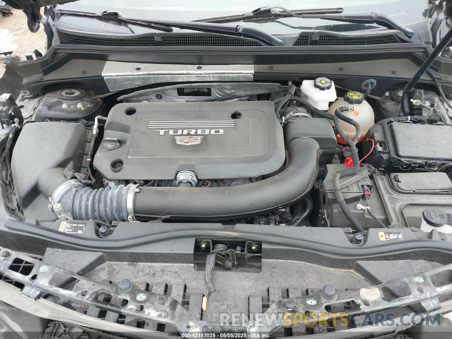 10 fotografías del automóvil dañado 1GYFZCR48PF142752 CADILLAC XT4 2023