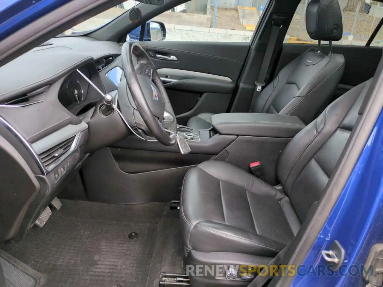 7 fotografías del automóvil dañado 1GYFZCR49PF104995 CADILLAC XT4 2023