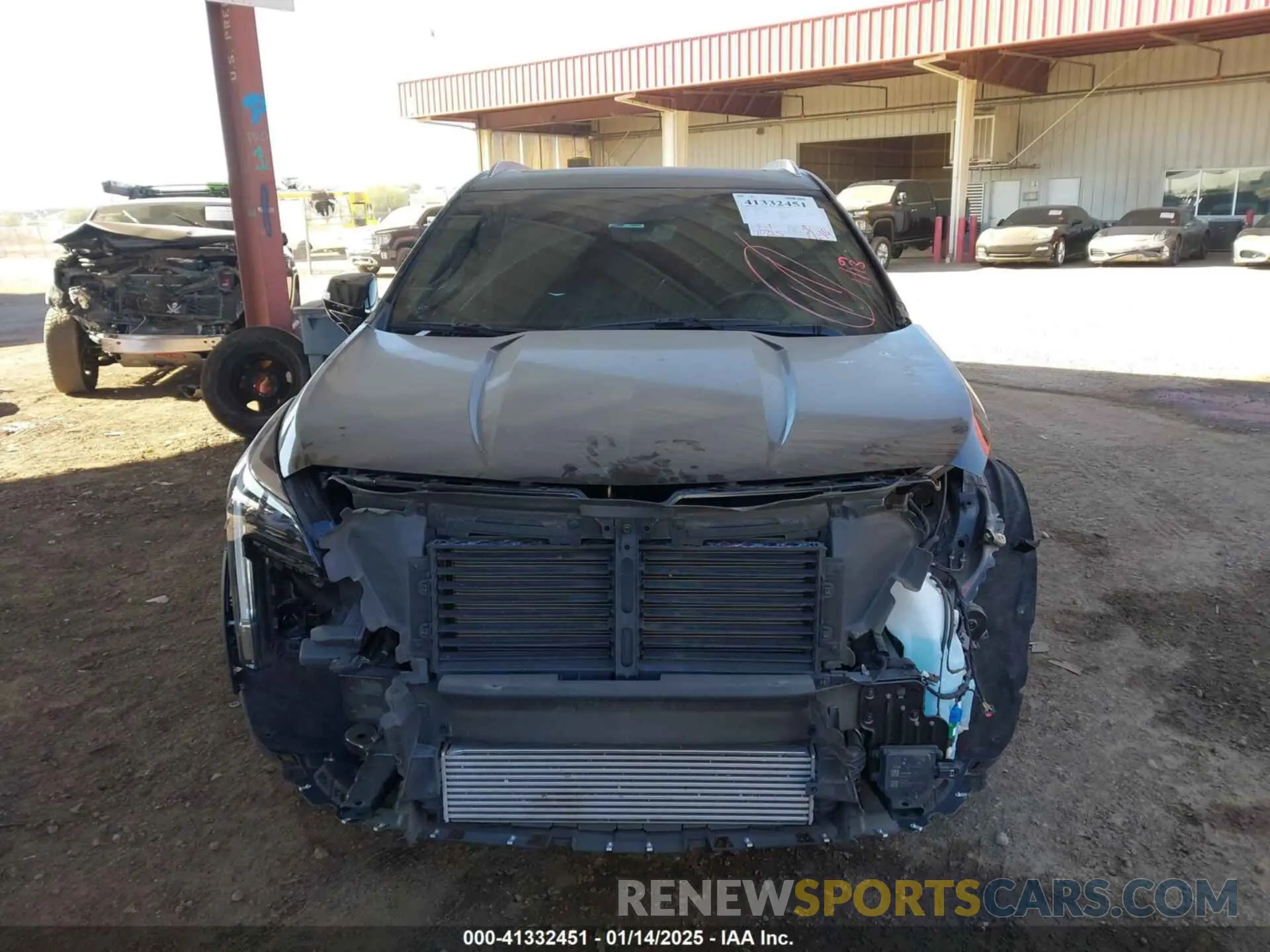 13 fotografías del automóvil dañado 1GYFZCR49PF173489 CADILLAC XT4 2023