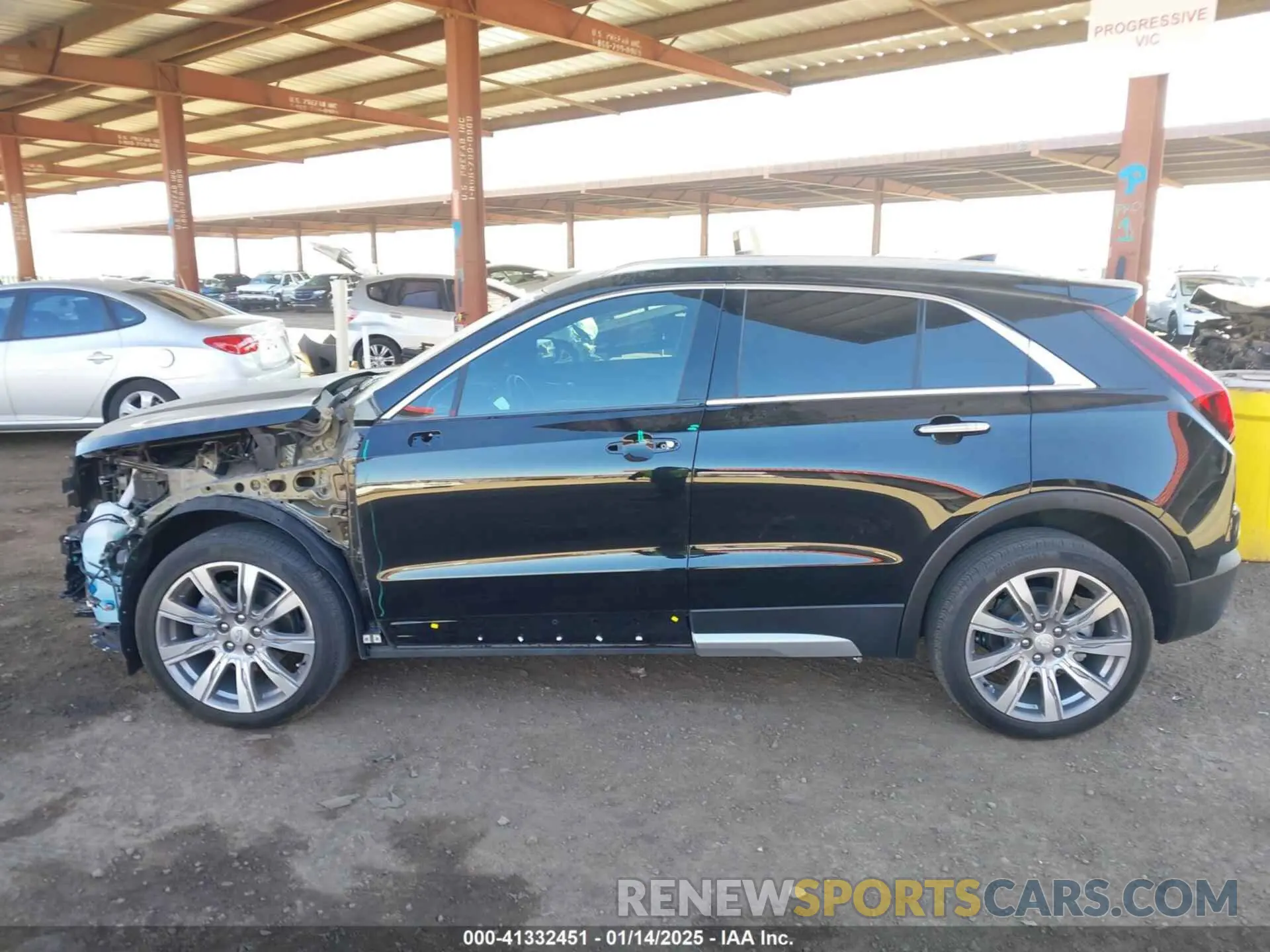15 fotografías del automóvil dañado 1GYFZCR49PF173489 CADILLAC XT4 2023
