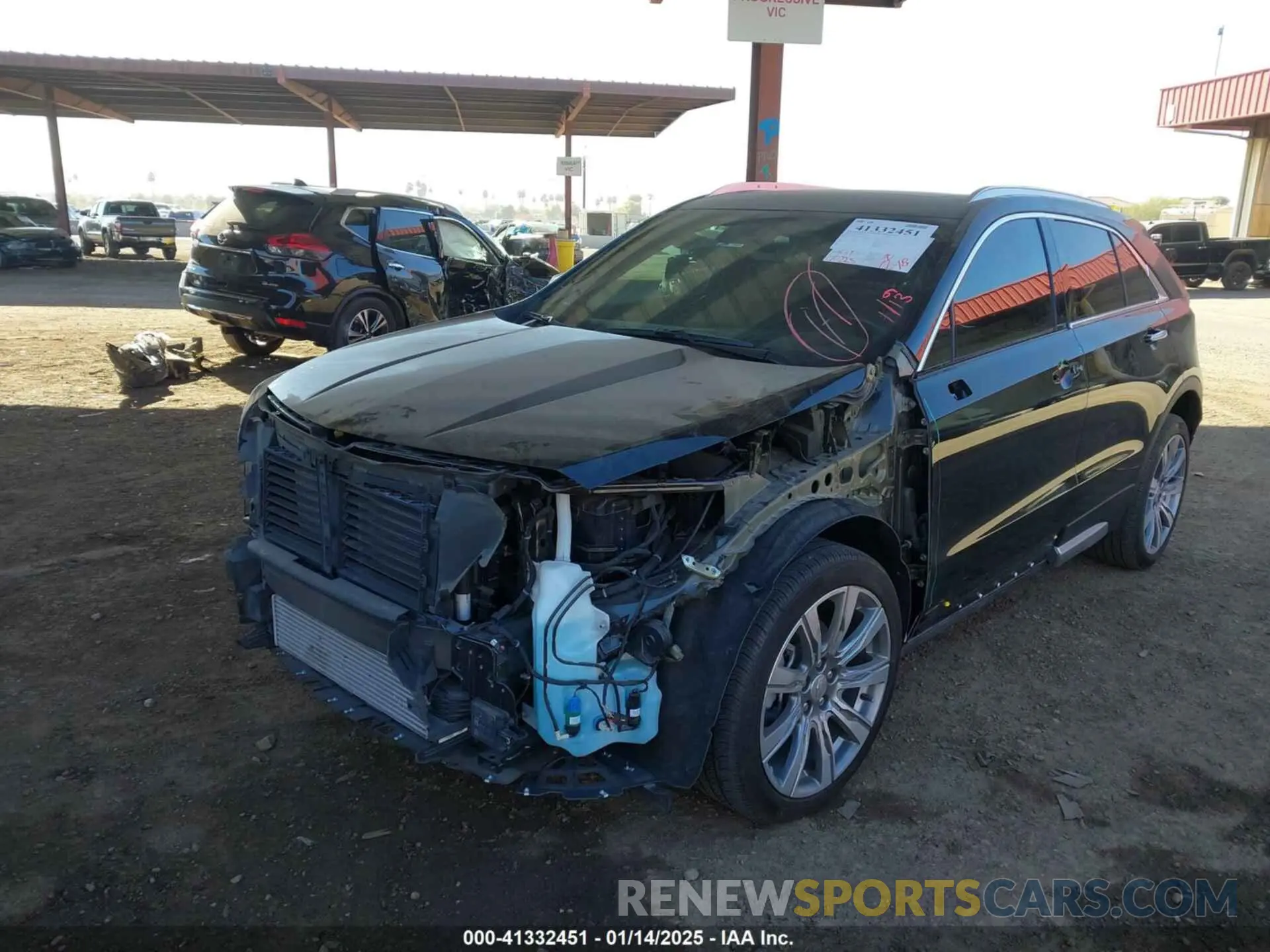 2 fotografías del automóvil dañado 1GYFZCR49PF173489 CADILLAC XT4 2023