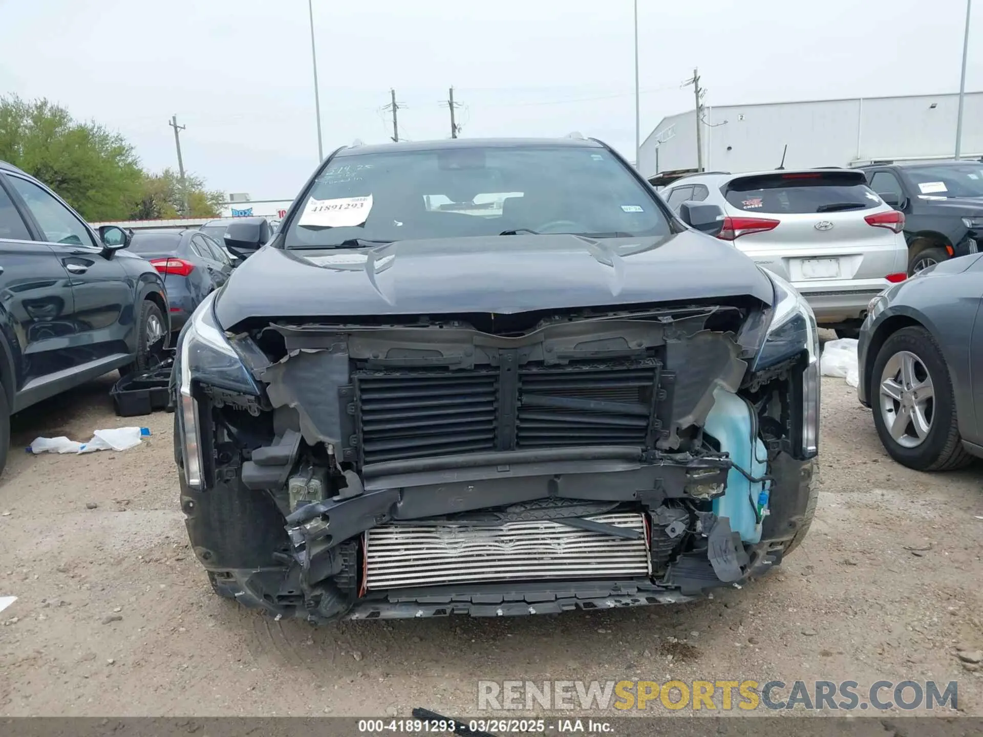 13 fotografías del automóvil dañado 1GYFZCR4XPF101409 CADILLAC XT4 2023