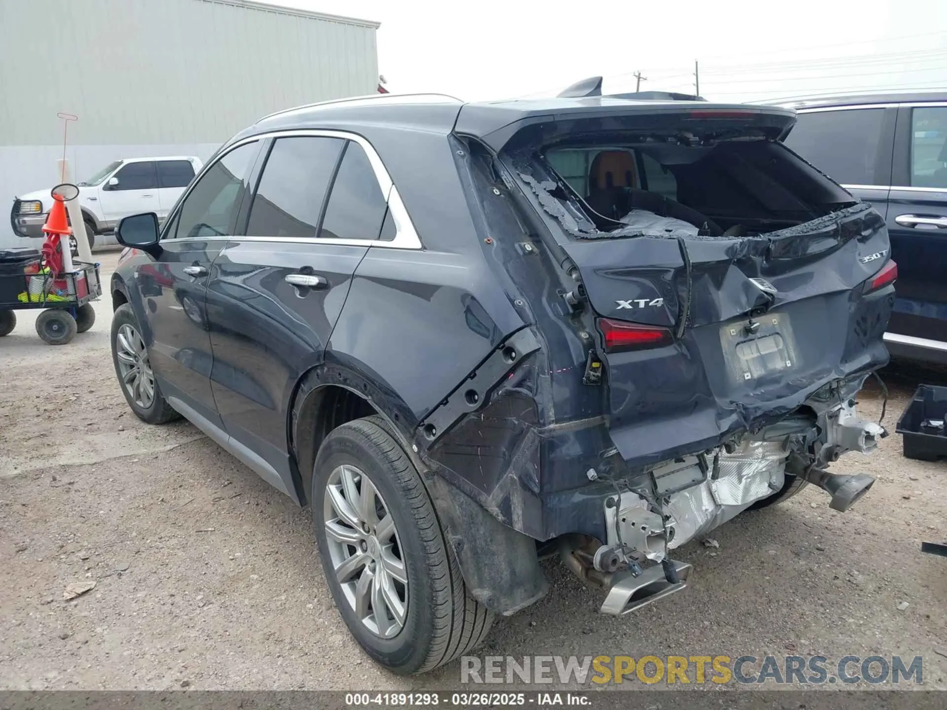 3 fotografías del automóvil dañado 1GYFZCR4XPF101409 CADILLAC XT4 2023
