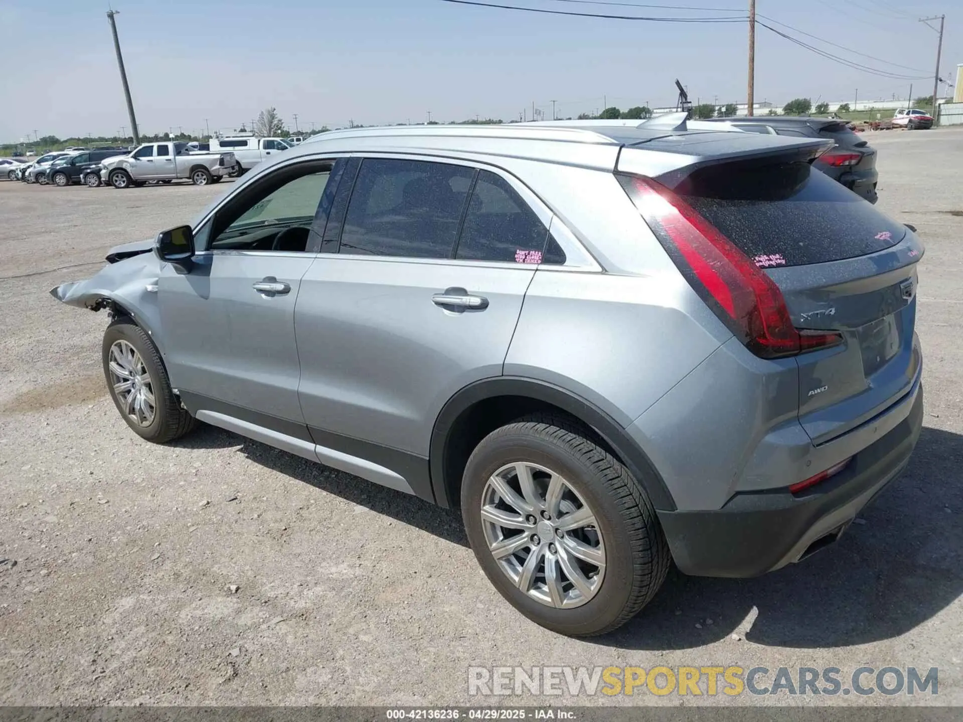 14 fotografías del automóvil dañado 1GYFZDR47PF163923 CADILLAC XT4 2023