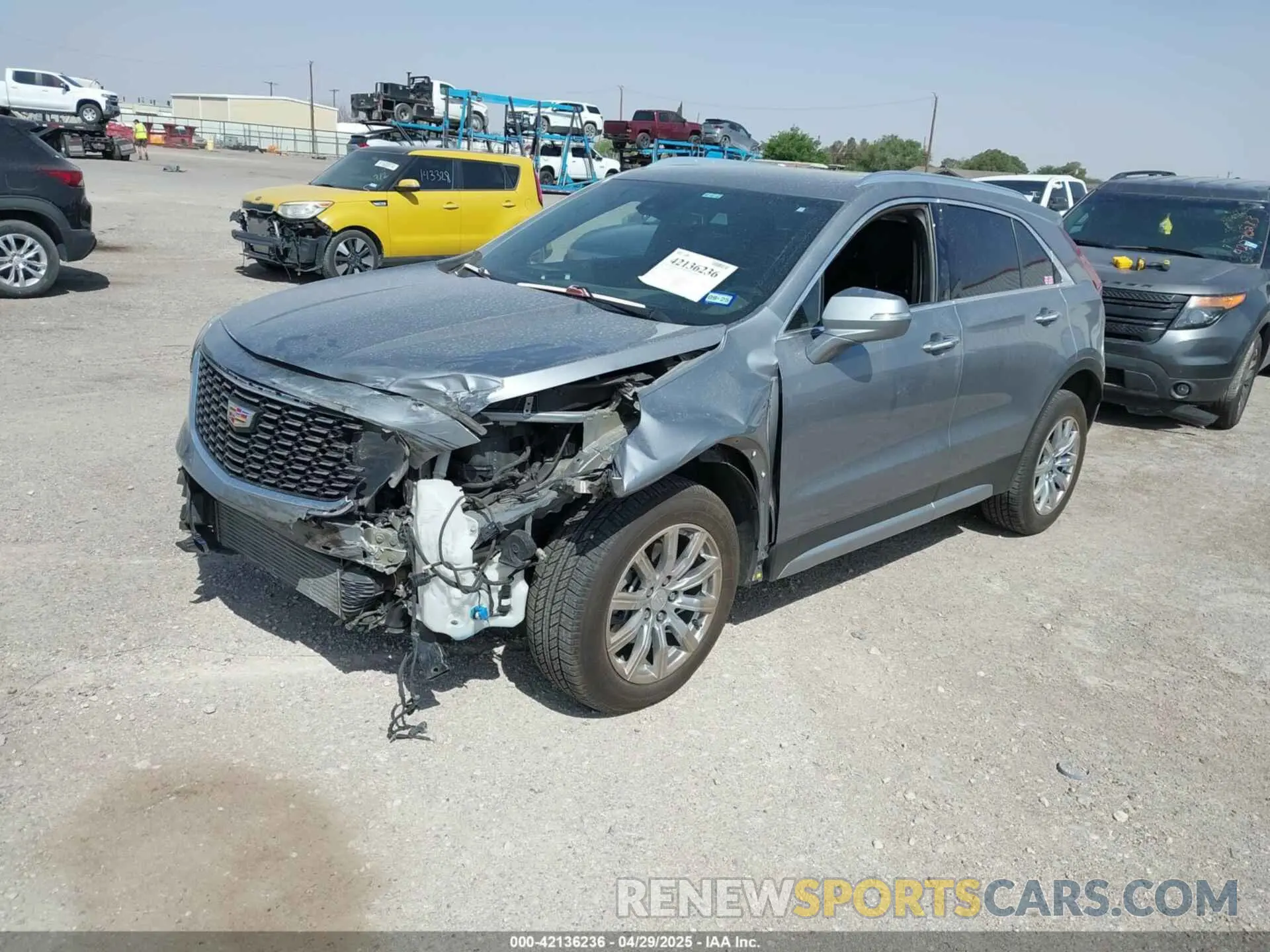 2 fotografías del automóvil dañado 1GYFZDR47PF163923 CADILLAC XT4 2023