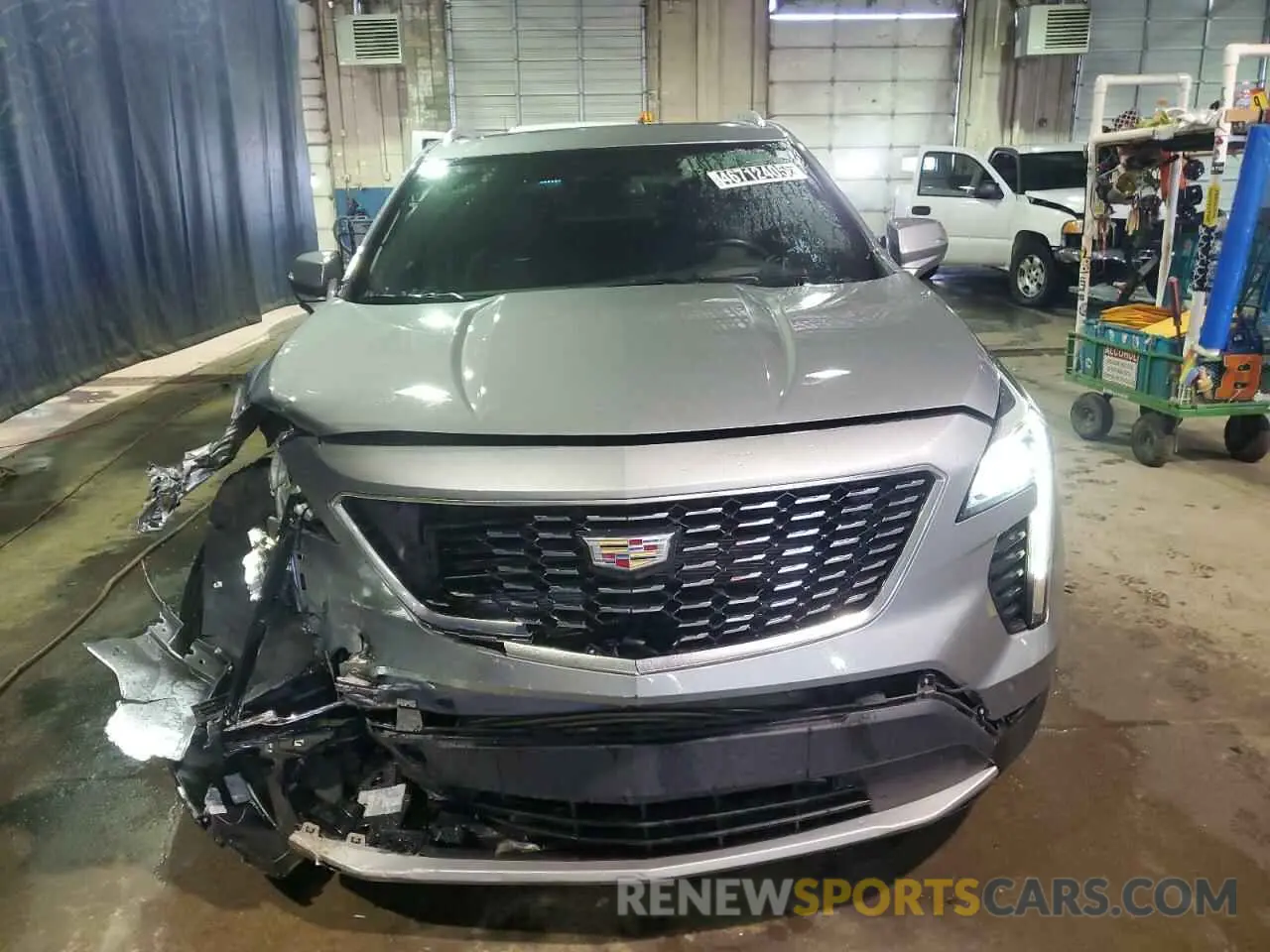 5 fotografías del automóvil dañado 1GYFZDR4XPF109449 CADILLAC XT4 2023