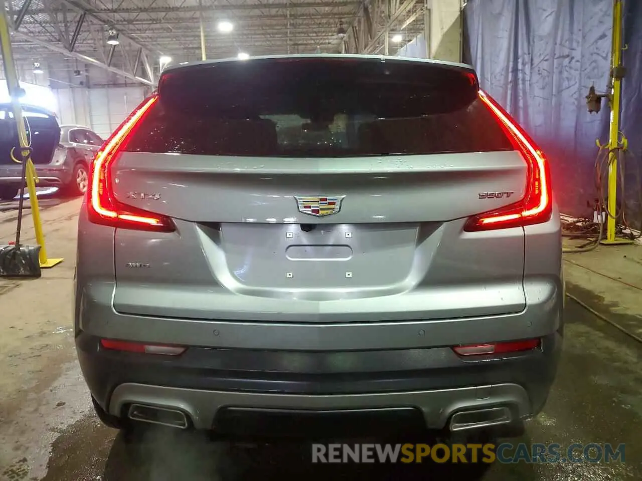 6 fotografías del automóvil dañado 1GYFZDR4XPF109449 CADILLAC XT4 2023