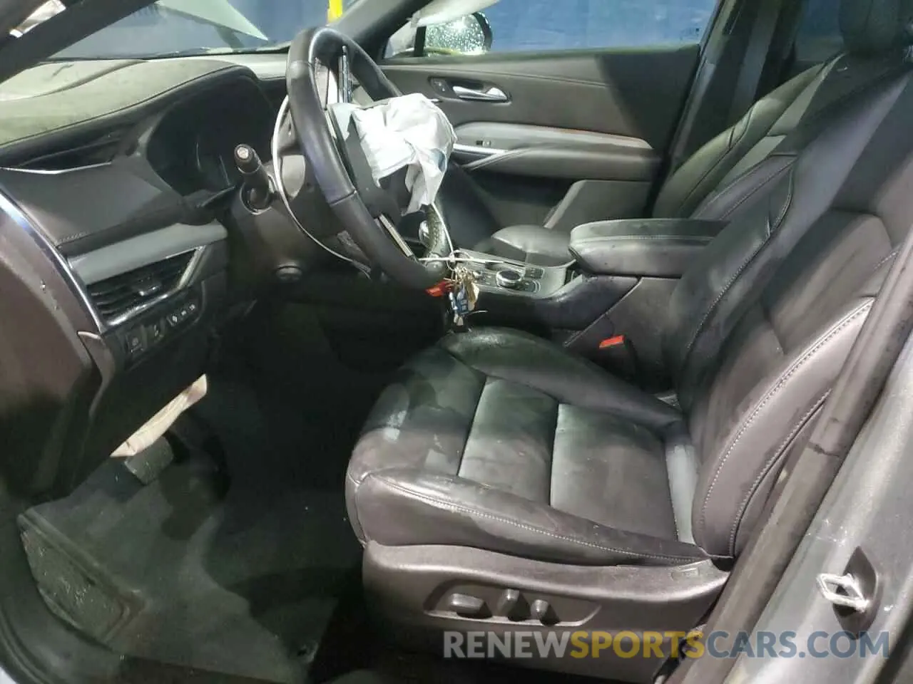 7 fotografías del automóvil dañado 1GYFZDR4XPF109449 CADILLAC XT4 2023
