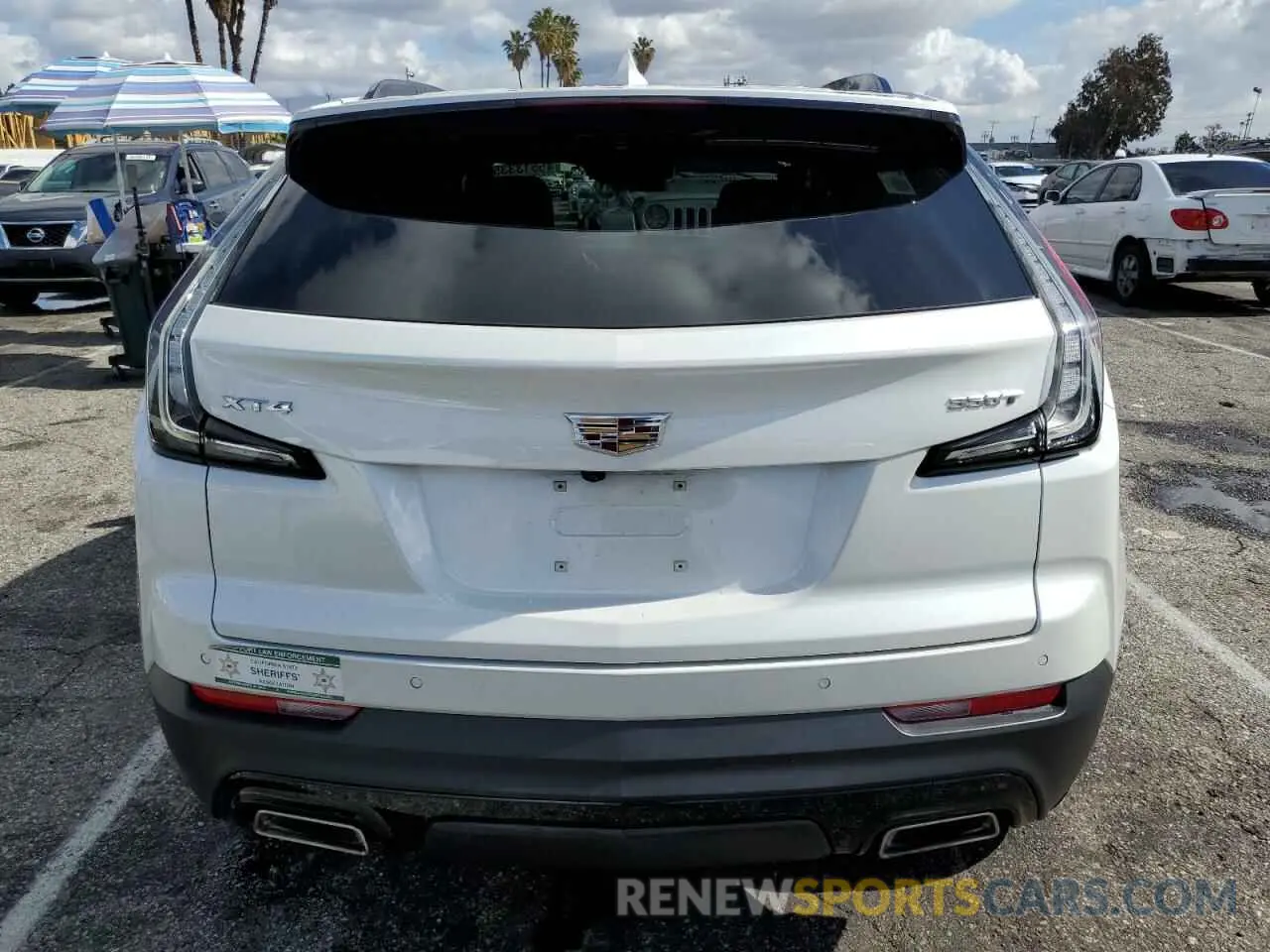 6 fotografías del automóvil dañado 1GYFZER48PF219325 CADILLAC XT4 2023