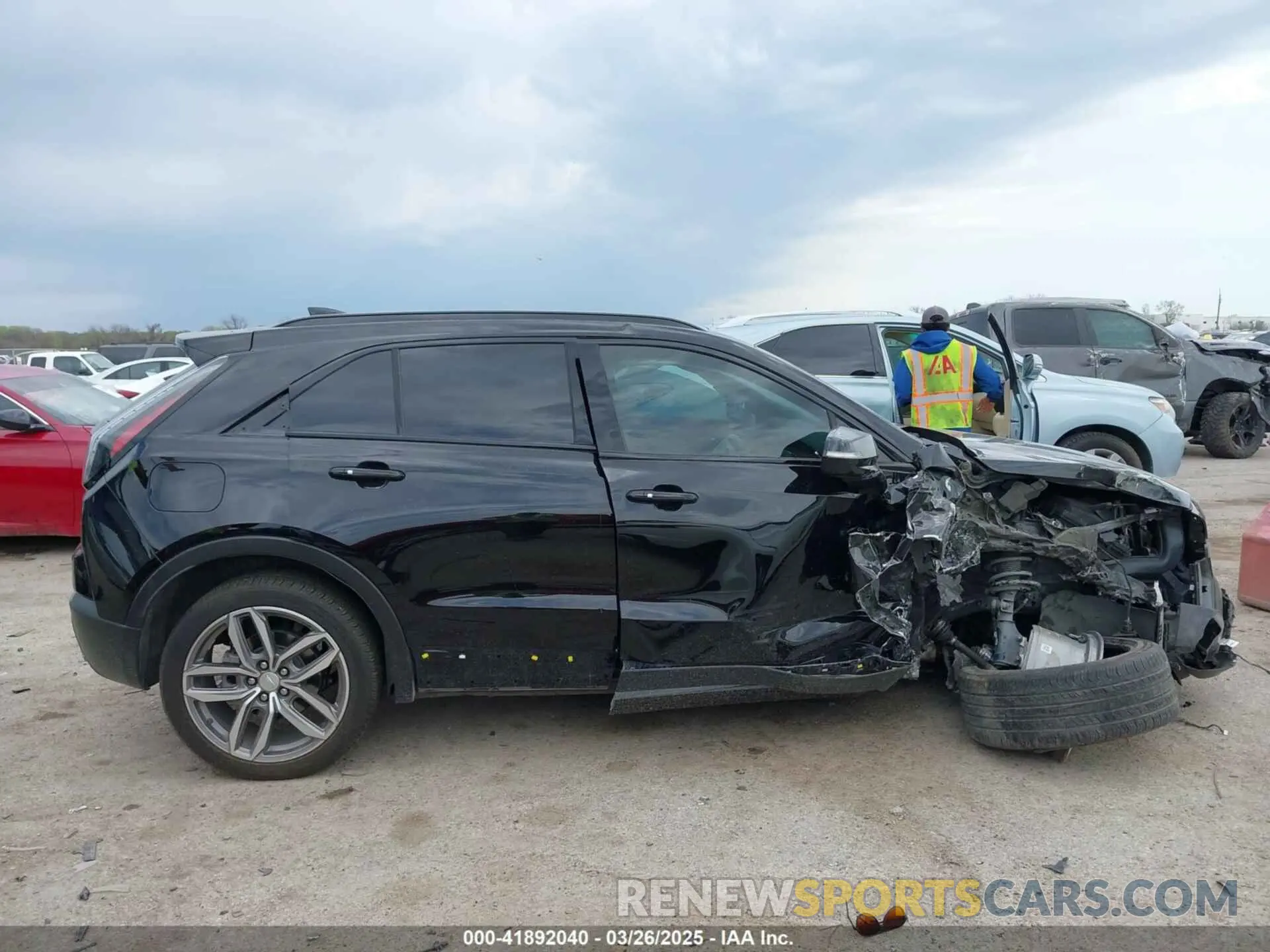 13 fotografías del automóvil dañado 1GYFZER4XPF188577 CADILLAC XT4 2023