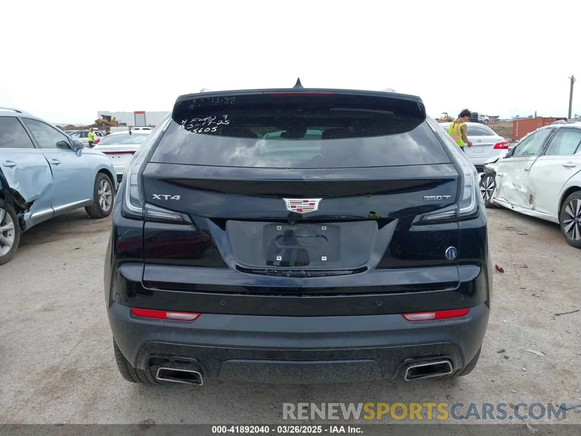 16 fotografías del automóvil dañado 1GYFZER4XPF188577 CADILLAC XT4 2023