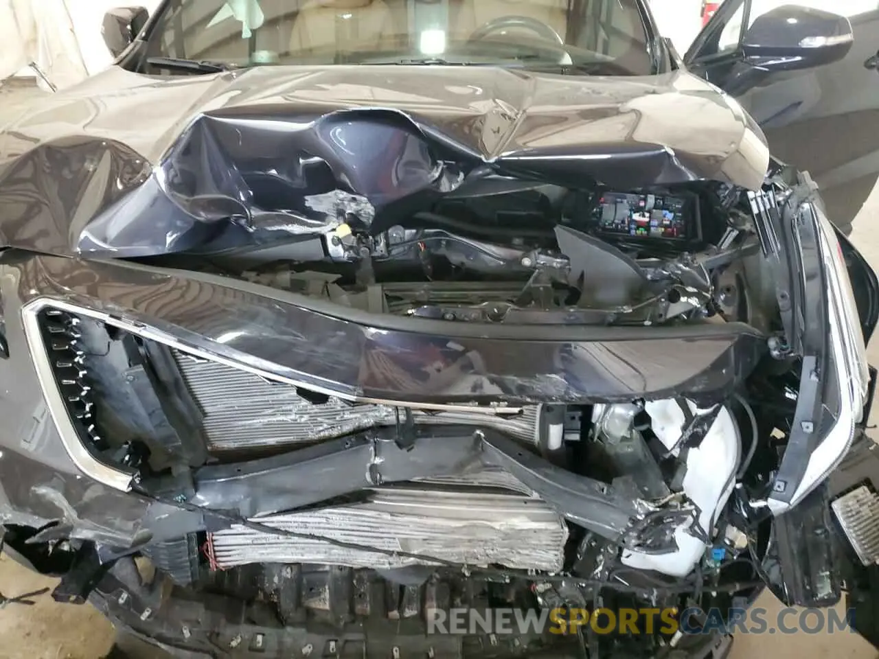 11 fotografías del automóvil dañado 1GYFZFR41PF103650 CADILLAC XT4 2023