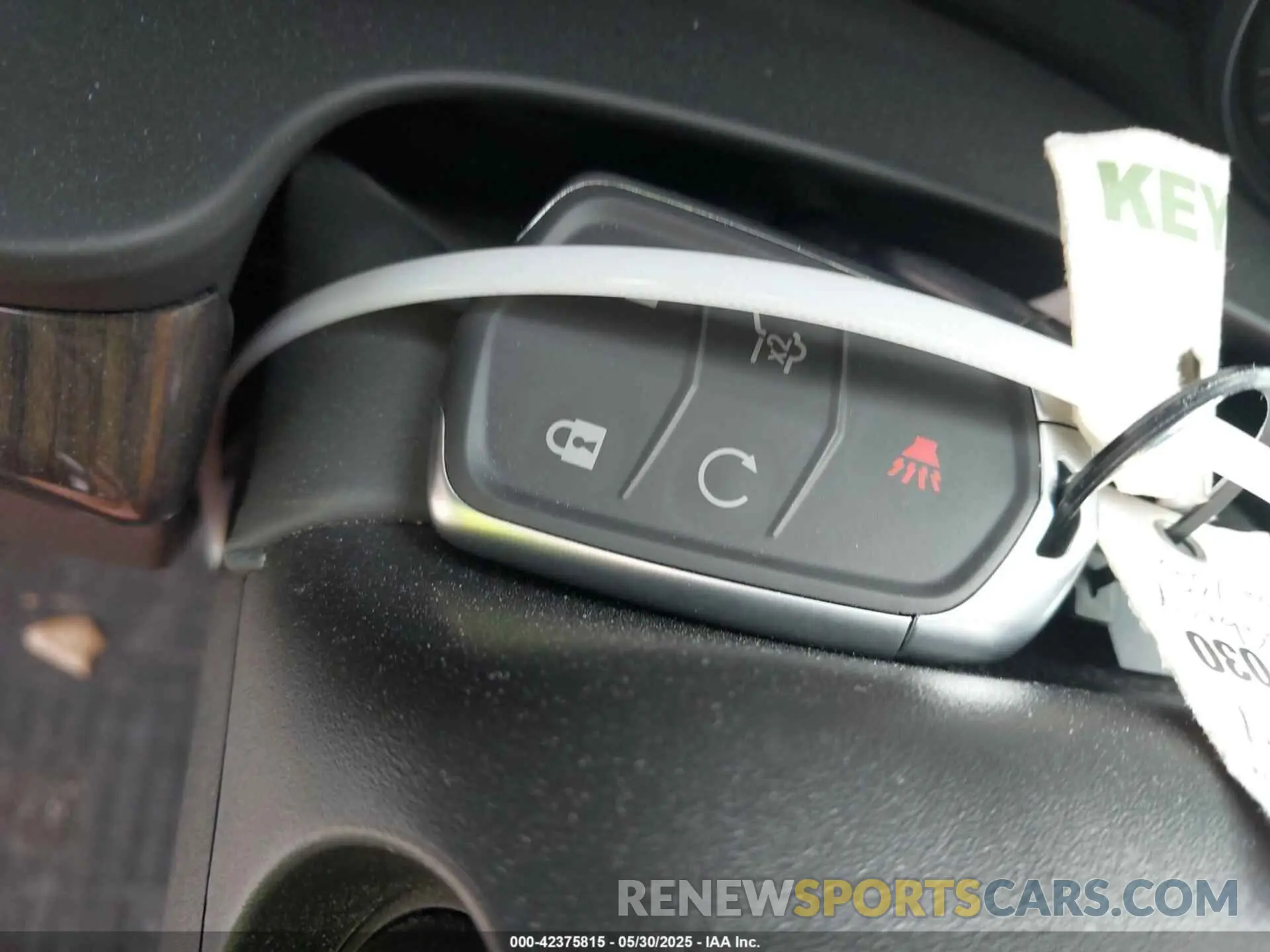 11 fotografías del automóvil dañado 1GYFZFR48PF108344 CADILLAC XT4 2023