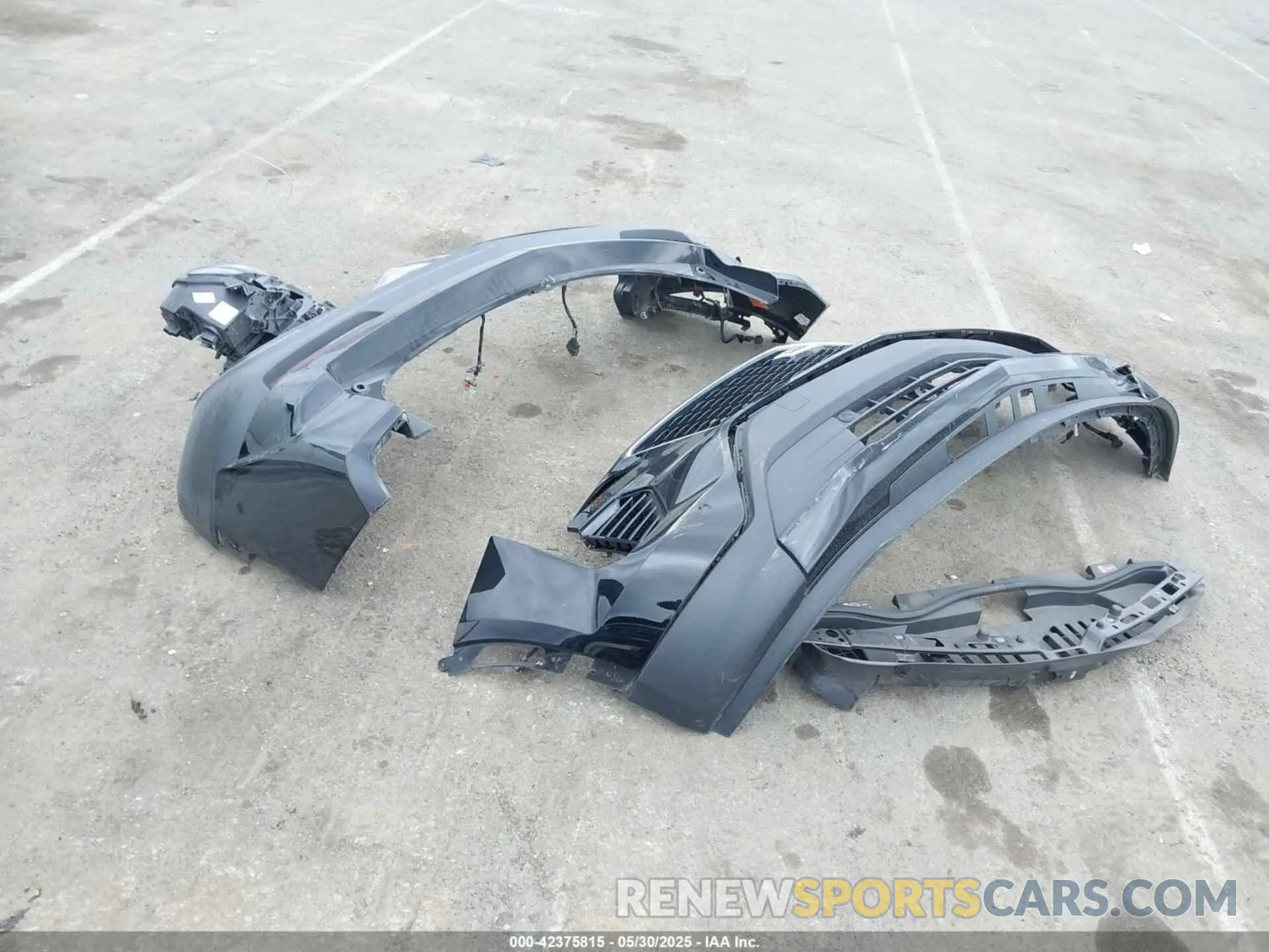 12 fotografías del automóvil dañado 1GYFZFR48PF108344 CADILLAC XT4 2023
