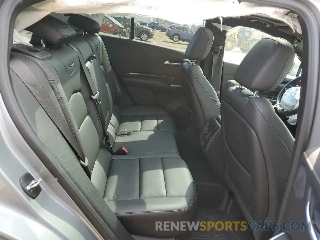 10 fotografías del automóvil dañado 1GYFZFR4XPF218294 CADILLAC XT4 2023