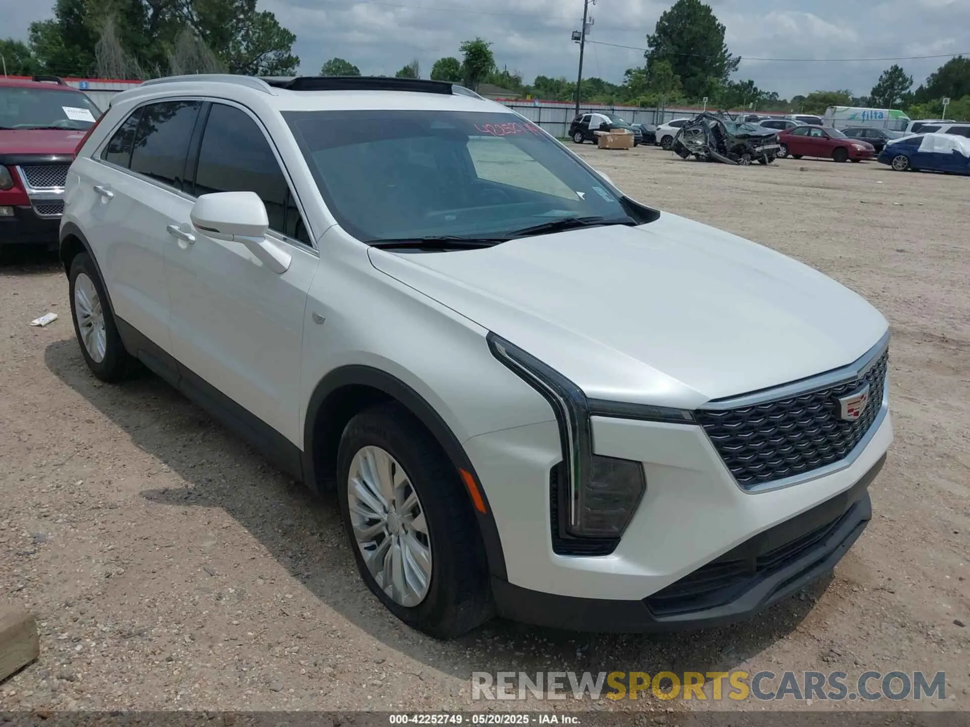 1 fotografías del automóvil dañado 1GYAZAR47RF145725 CADILLAC XT4 2024