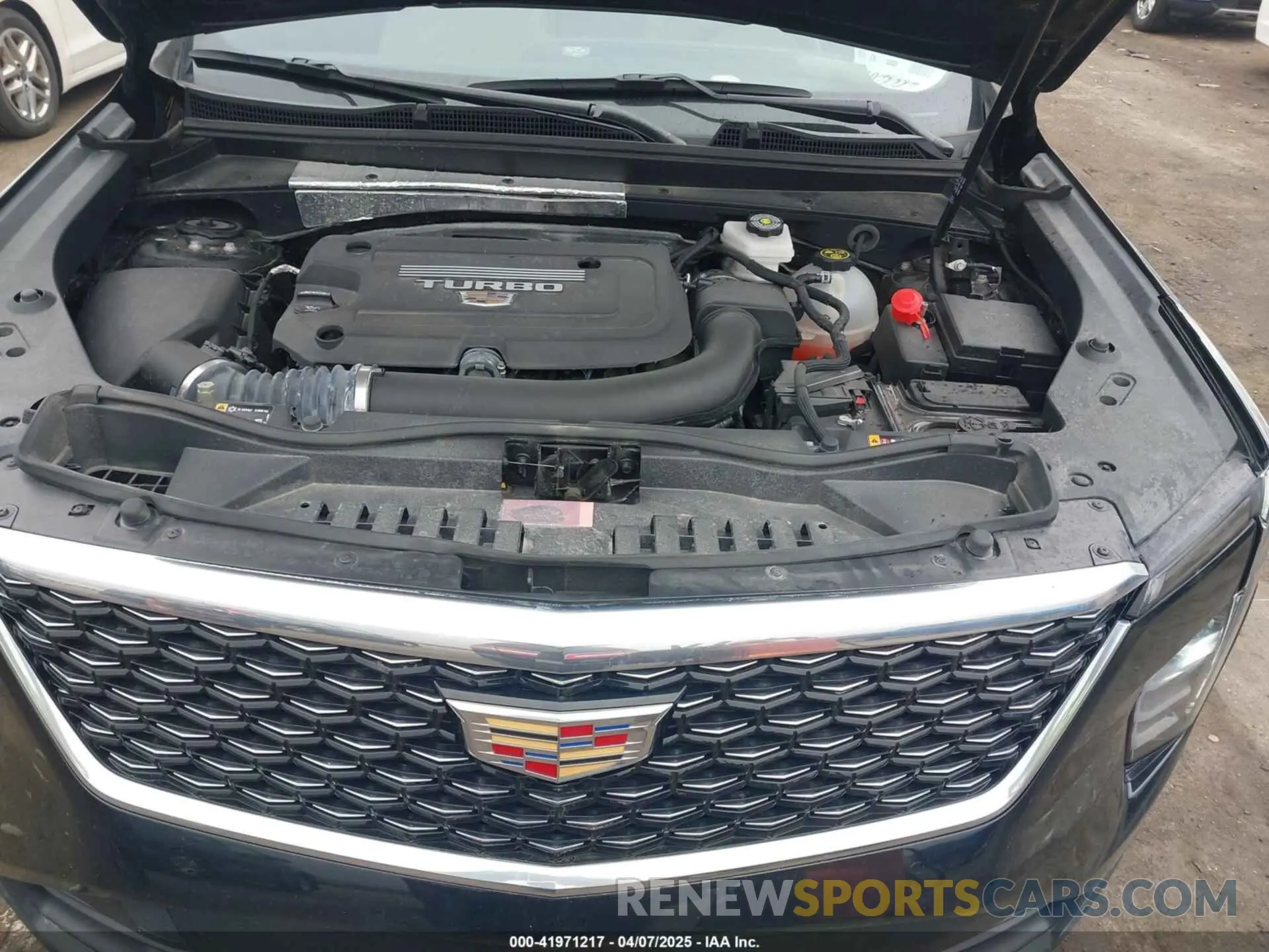 10 fotografías del automóvil dañado 1GYFZBR41RF101697 CADILLAC XT4 2024