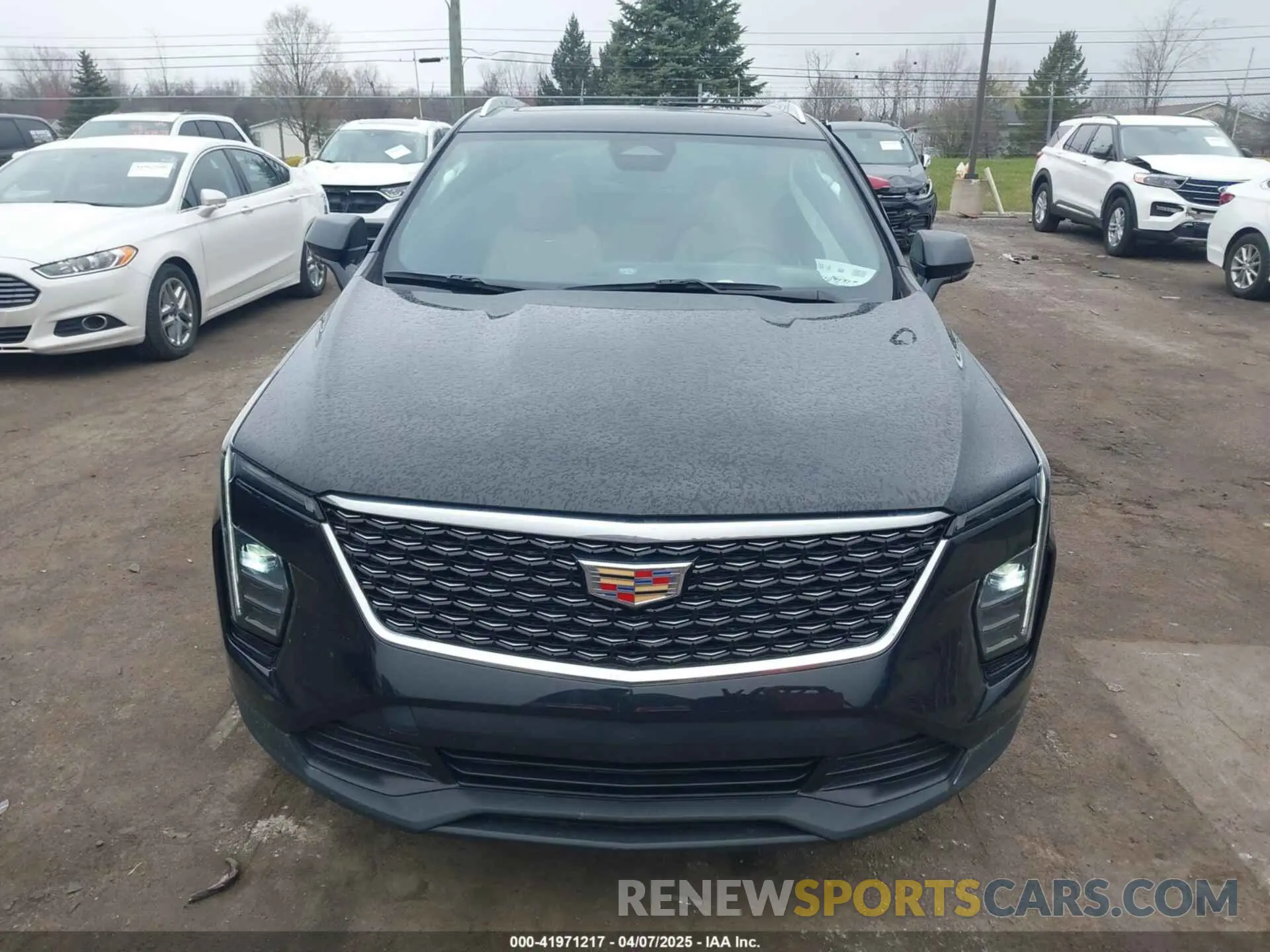 11 fotografías del automóvil dañado 1GYFZBR41RF101697 CADILLAC XT4 2024