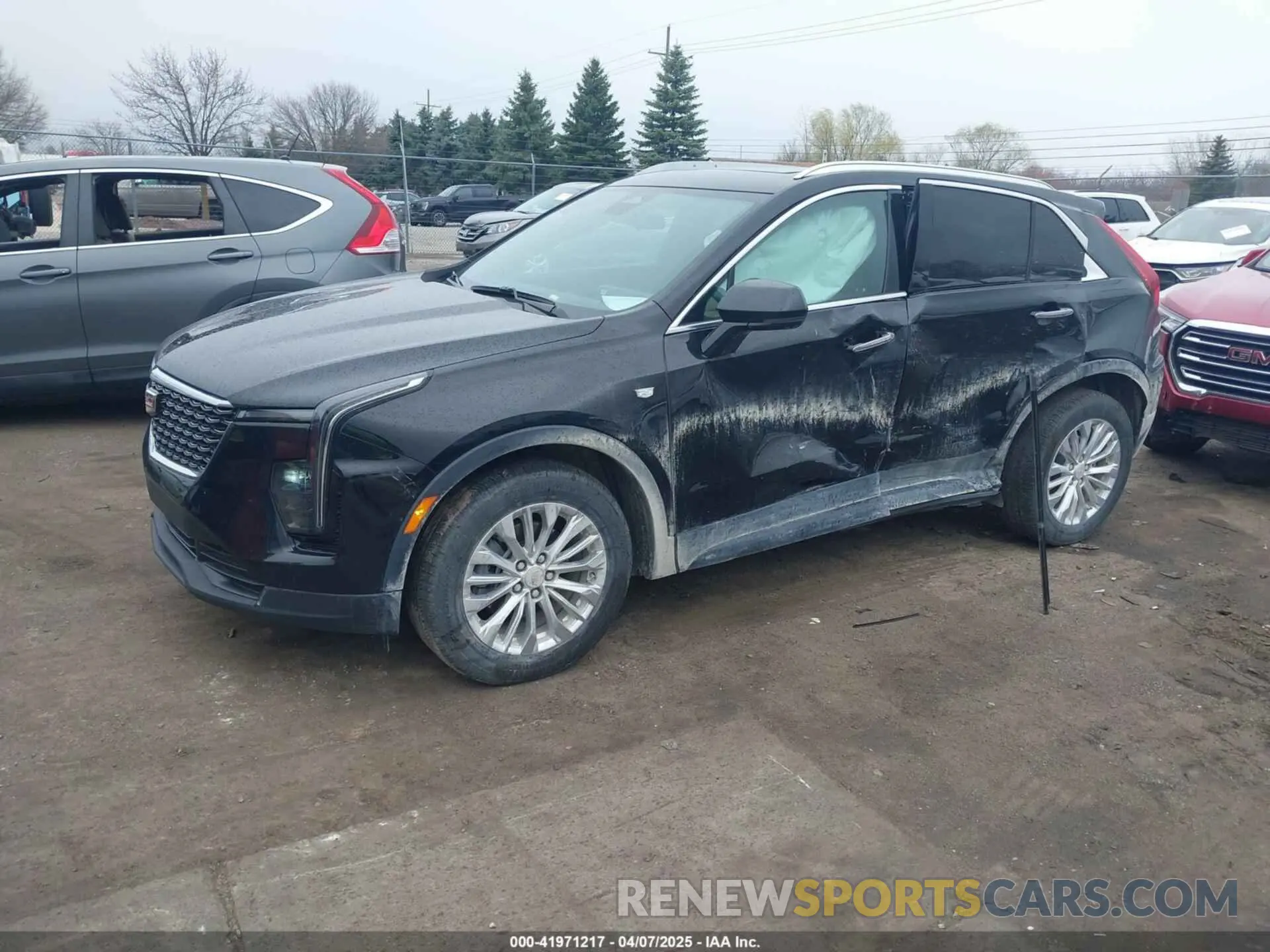 2 fotografías del automóvil dañado 1GYFZBR41RF101697 CADILLAC XT4 2024