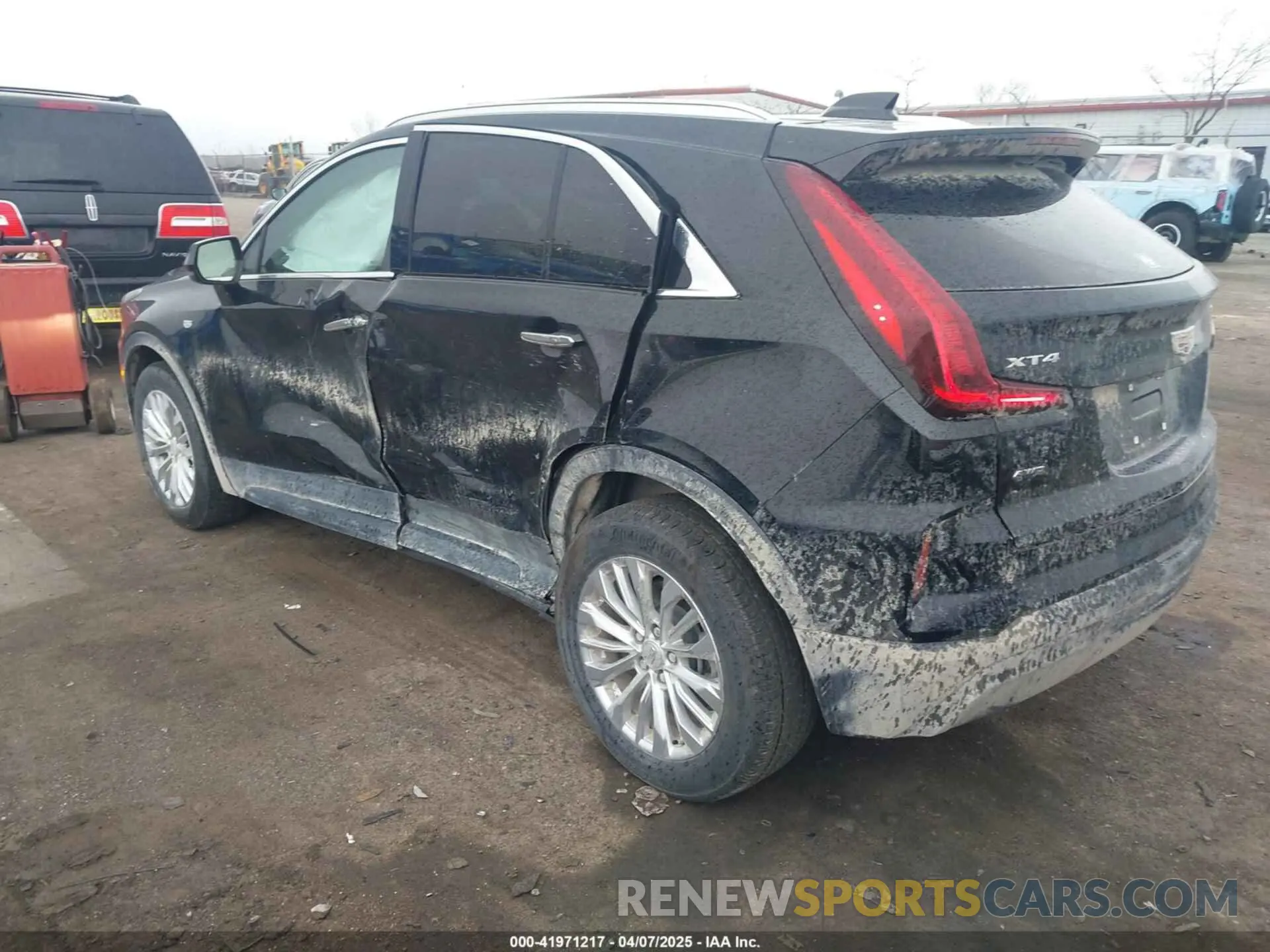 3 fotografías del automóvil dañado 1GYFZBR41RF101697 CADILLAC XT4 2024