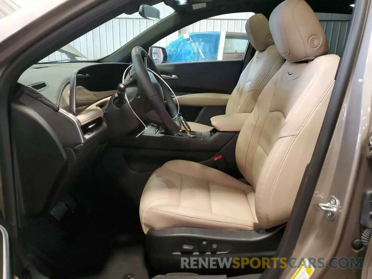 7 fotografías del automóvil dañado 1GYFZBR48RF242850 CADILLAC XT4 2024
