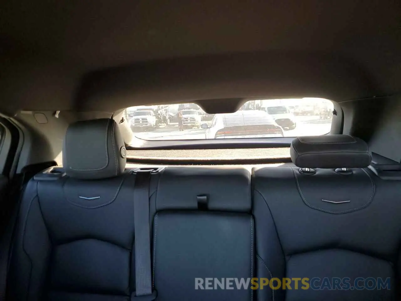 10 fotografías del automóvil dañado 1GYFZCR47RF126643 CADILLAC XT4 2024