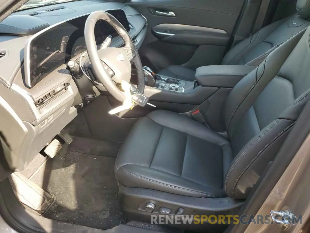 7 fotografías del automóvil dañado 1GYFZDR40RF219252 CADILLAC XT4 2024