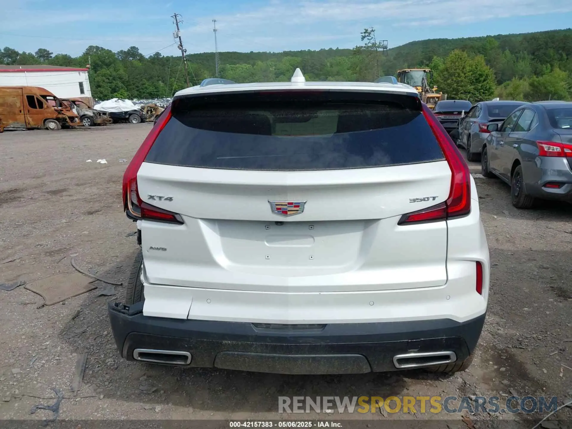 16 fotografías del automóvil dañado 1GYFZDR43RF147835 CADILLAC XT4 2024