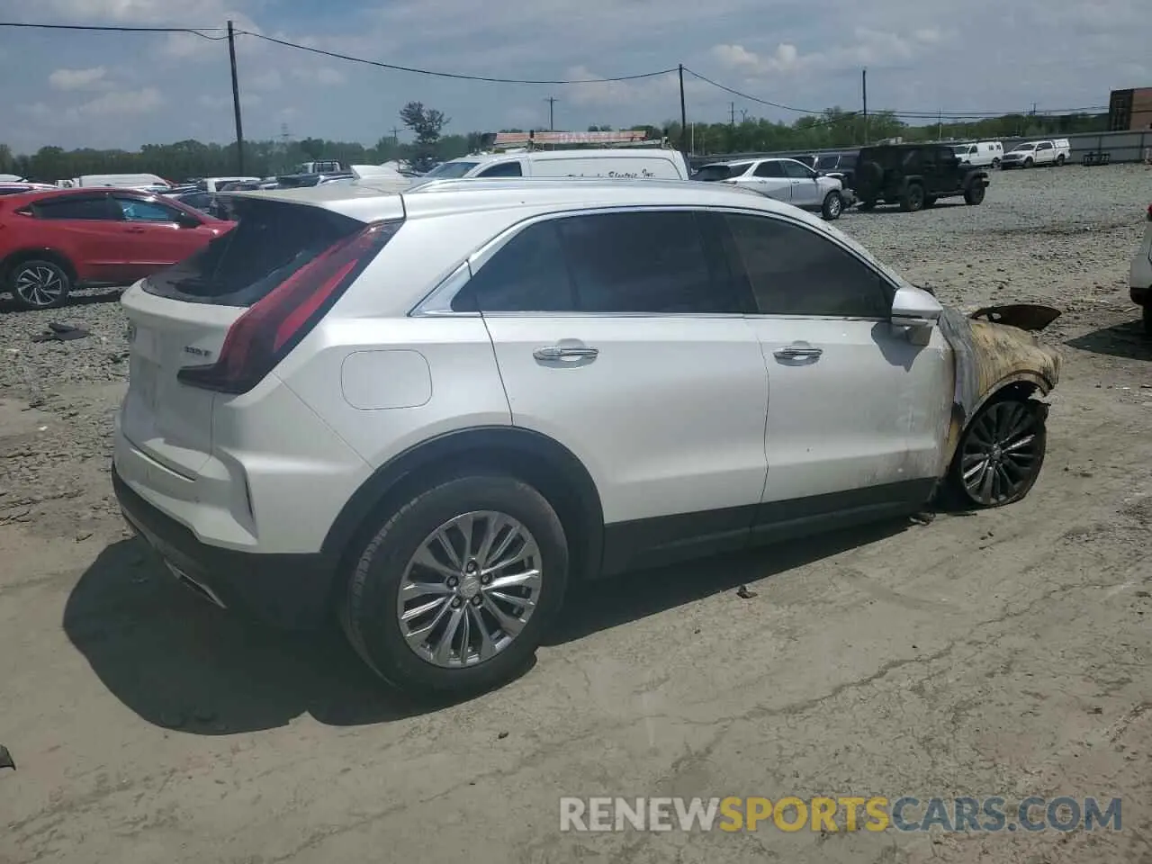 3 fotografías del automóvil dañado 1GYFZDR45RF102198 CADILLAC XT4 2024