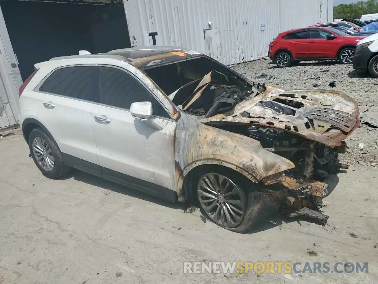 4 fotografías del automóvil dañado 1GYFZDR45RF102198 CADILLAC XT4 2024